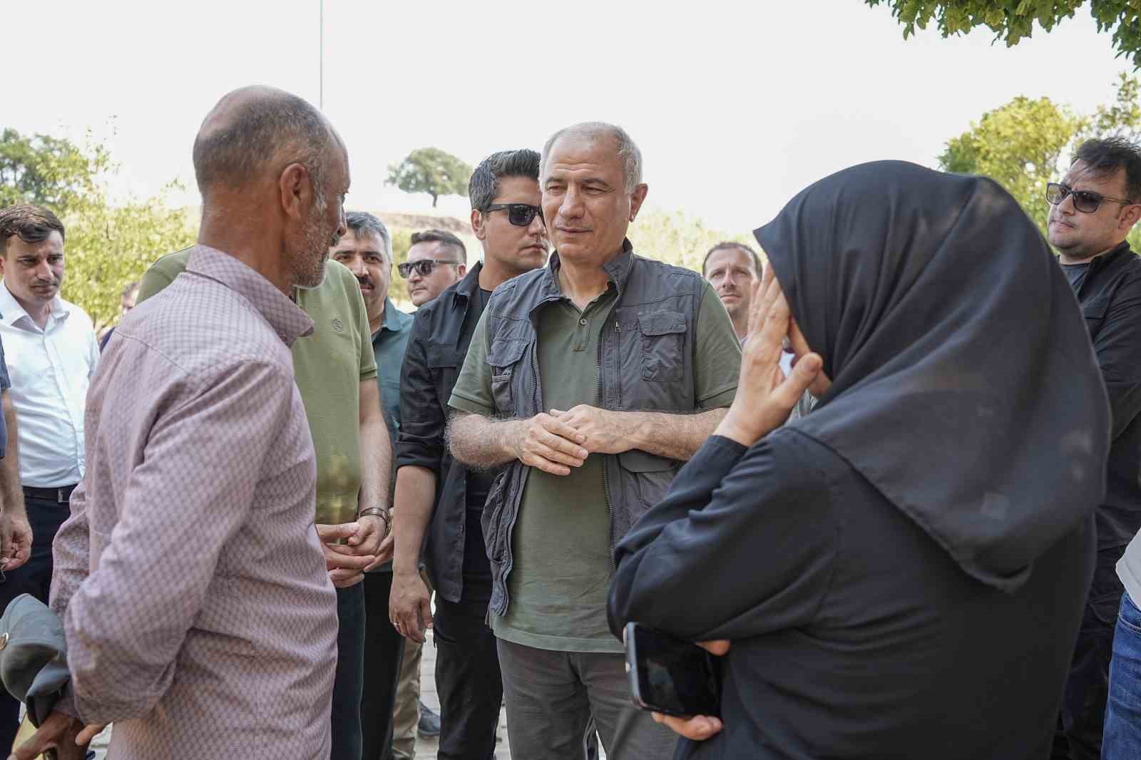 Efkan Ala: "Resmi açıklamalar dışında sosyal medyada yayılan bilgilere itibar etmeyin"
