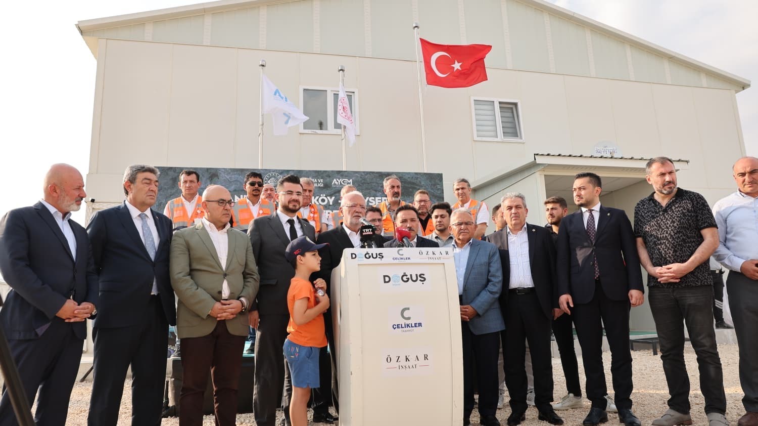 Elitaş: "İnşallah 2 buçuk sene sonra Kayseri-Ankara hızlı trenine kavuşmuş olacağız"
