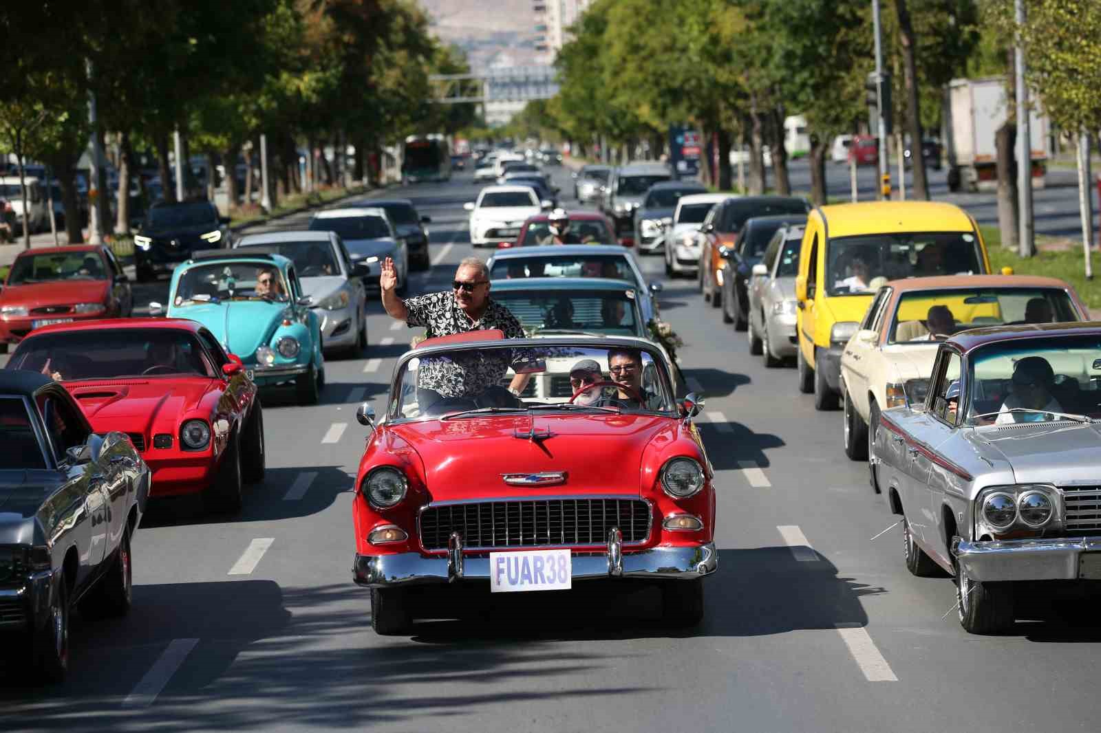 "80’ler akımı" tüm dünyaya Kayseri’den yayıldı

