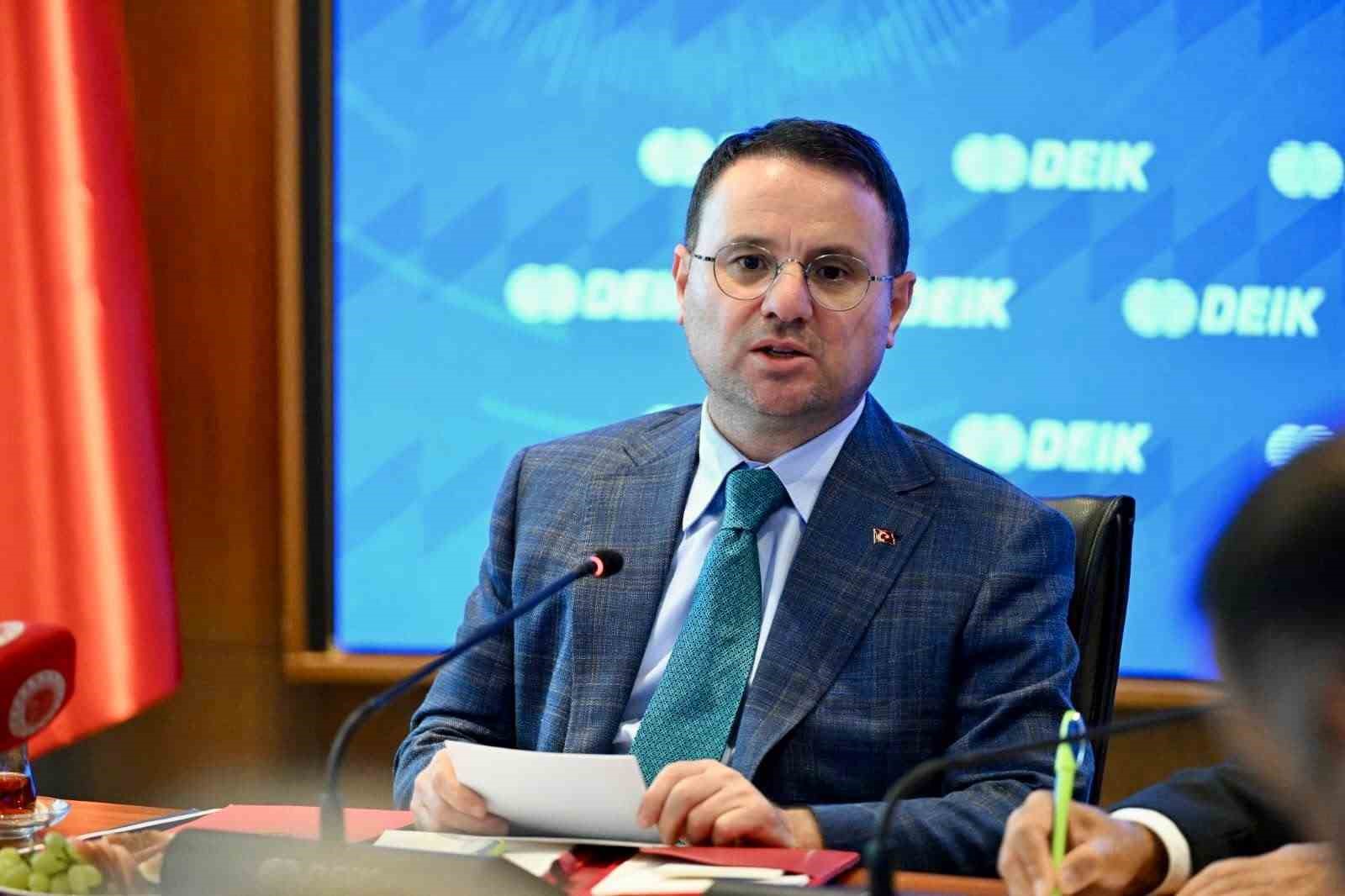 Adalet Bakanı Gürlek: "Güçlü bir ekonomi ancak öngörülebilir bir hukuk düzeni ve güven veren bir adalet sistemi üzerine kalıcı hale gelecektir"
