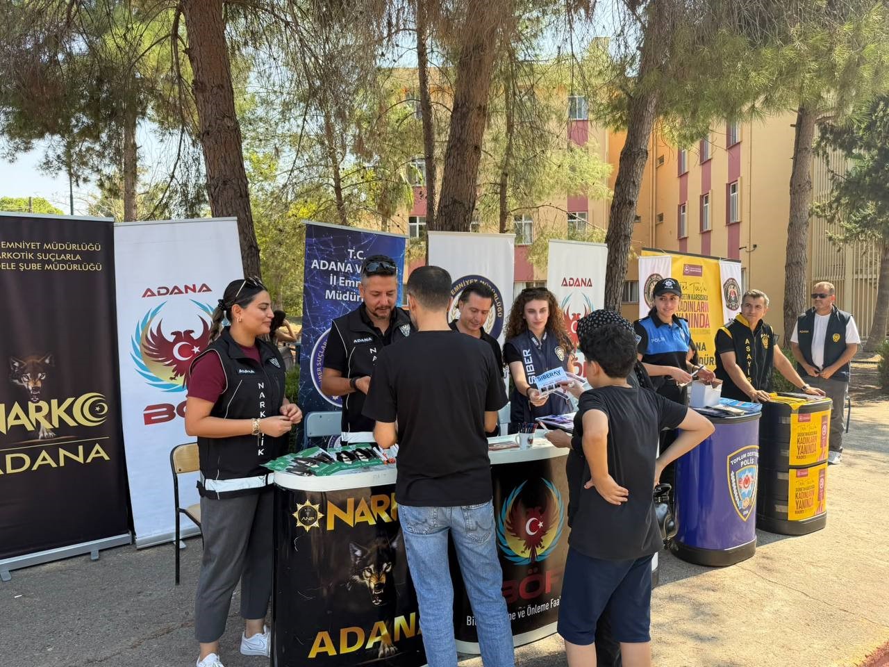 Adana’da üniversite öğrencilerine ‘Yeni Evim Güvenli Yurdum’ bilgilendirmesi
