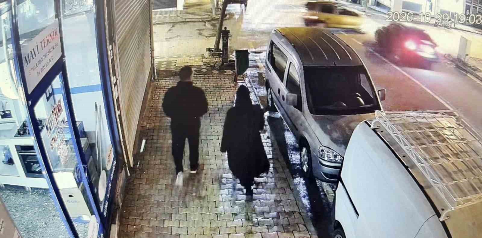 Adıyaman’da 2 kişinin yaralandığı kaza kamerada
