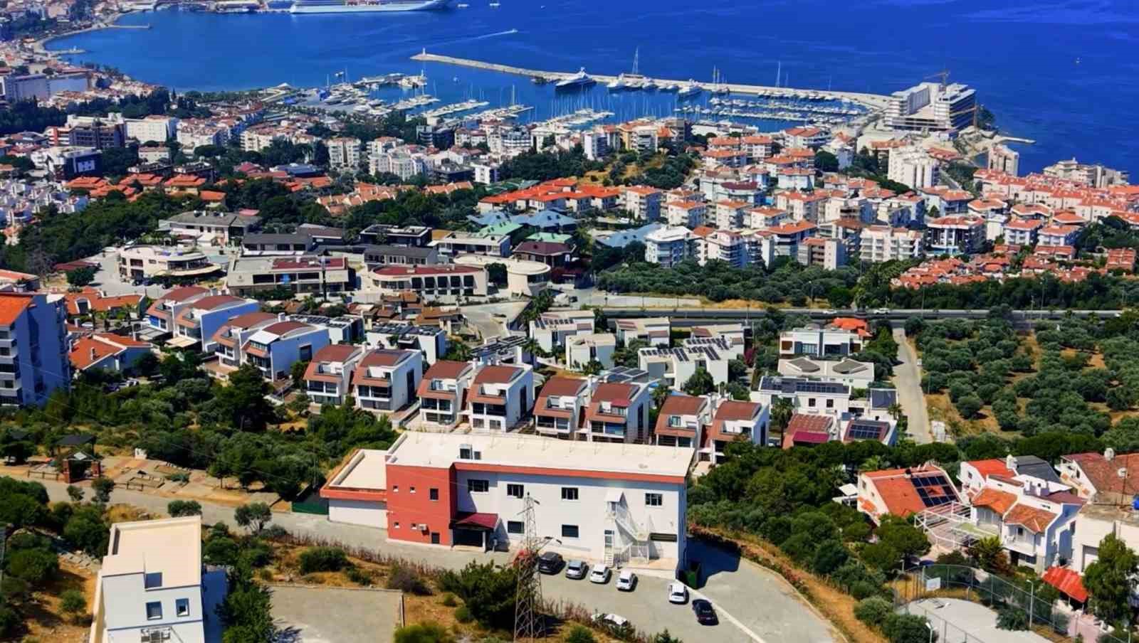 ADÜ, Kuşadası’nda sağlık turizmine güç katıyor
