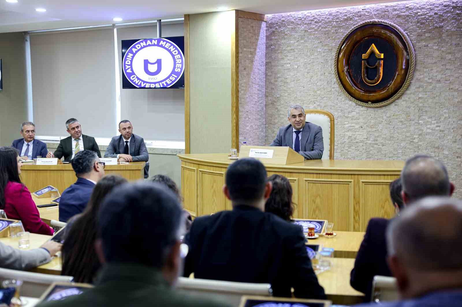 ADÜ’de meslek yüksekokullarının akreditasyon süreçleri değerlendirildi
