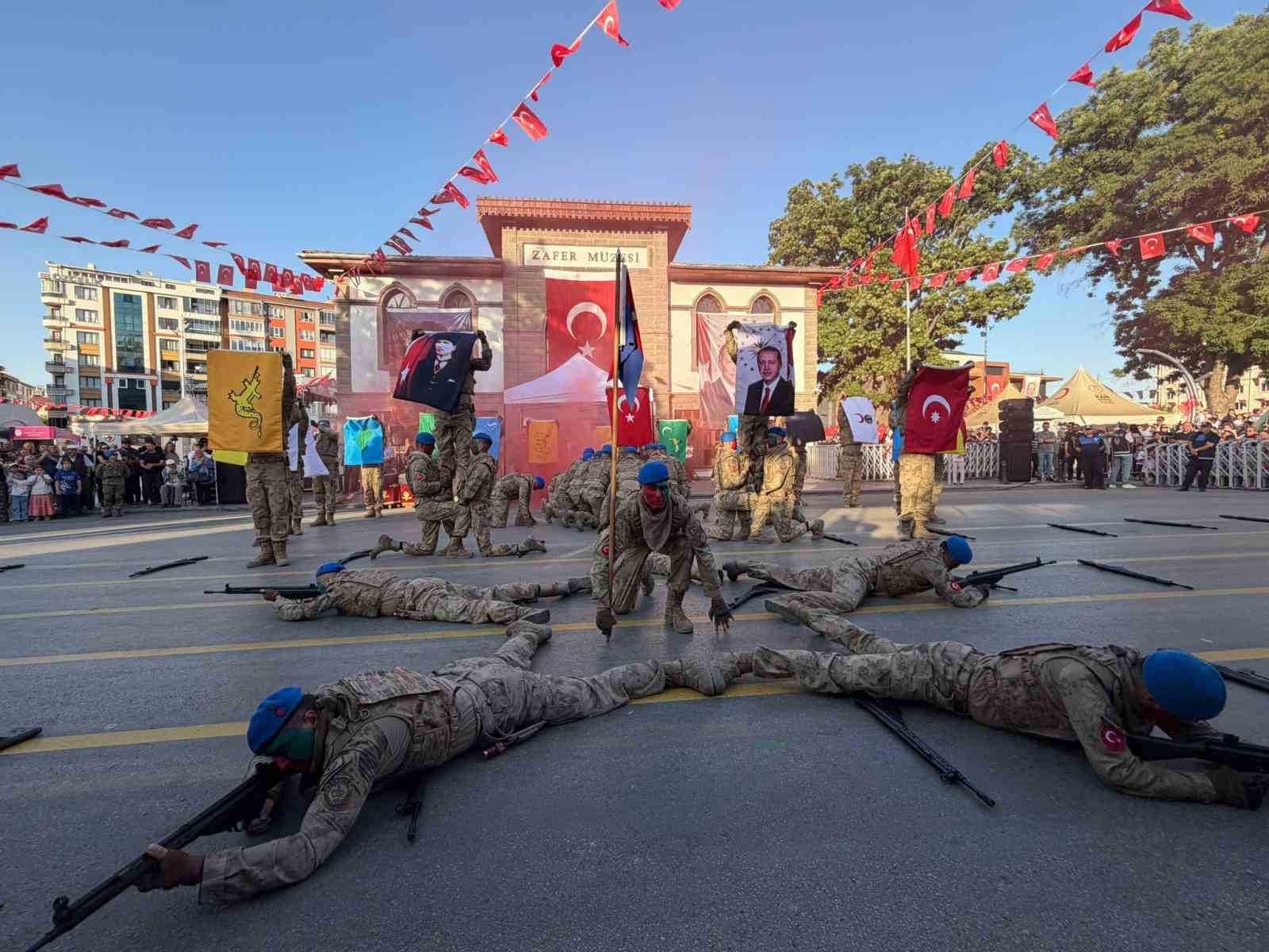 Afyonkarahisar’ın düşman işgalinden kurtuluşunun 104. yıldönümü kutlandı
