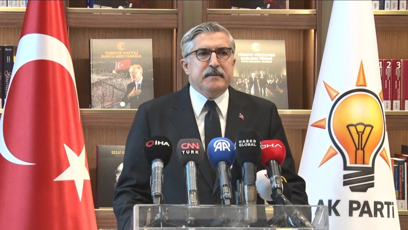 AK Parti Genel Başkan Yardımcısı Yayman: "Sayın Özgür Özel, deprem bölgesine en son ne zaman gitmiş?"
