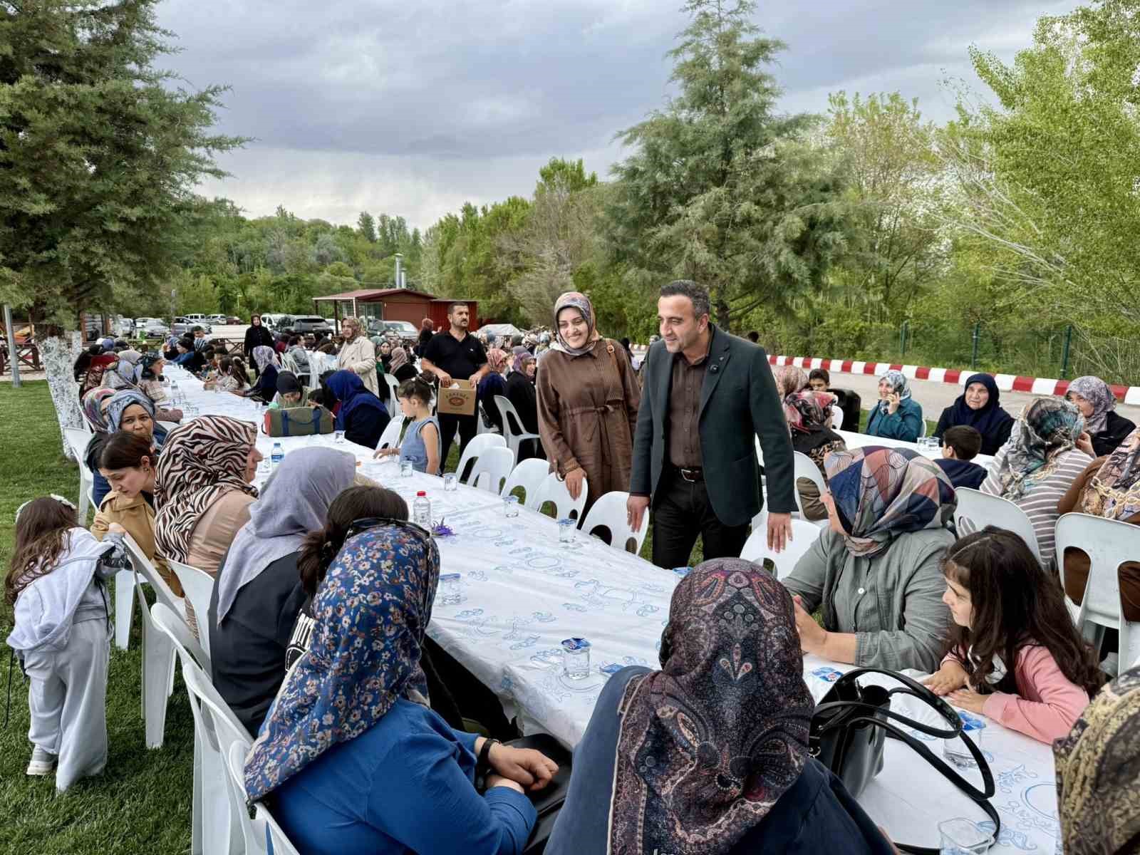Akçadağ’da Anneler Günü etkinliği

