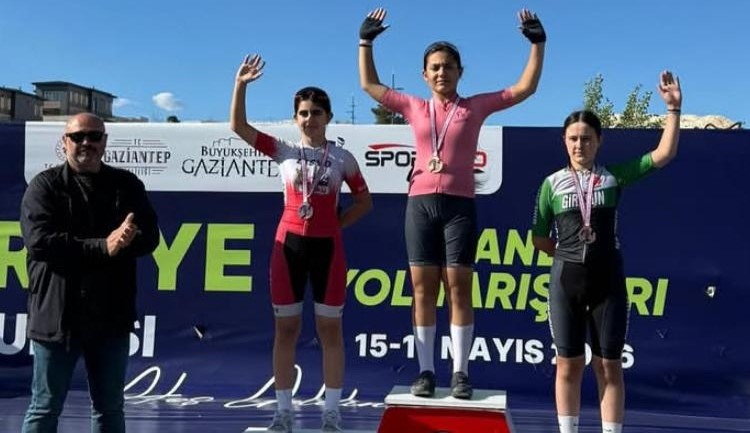 Akhisarlı pedallar Gaziantep’te zirveye çıktı
