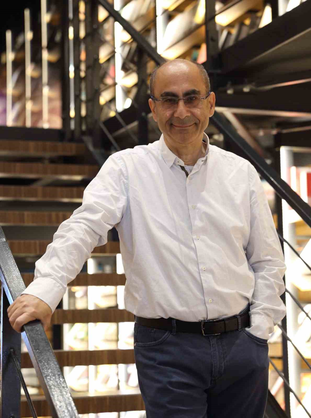 Altın Portakal’da Ulusal Uzun Metraj Jüri Başkanlığı görevini Derviş Zaim yapacak
