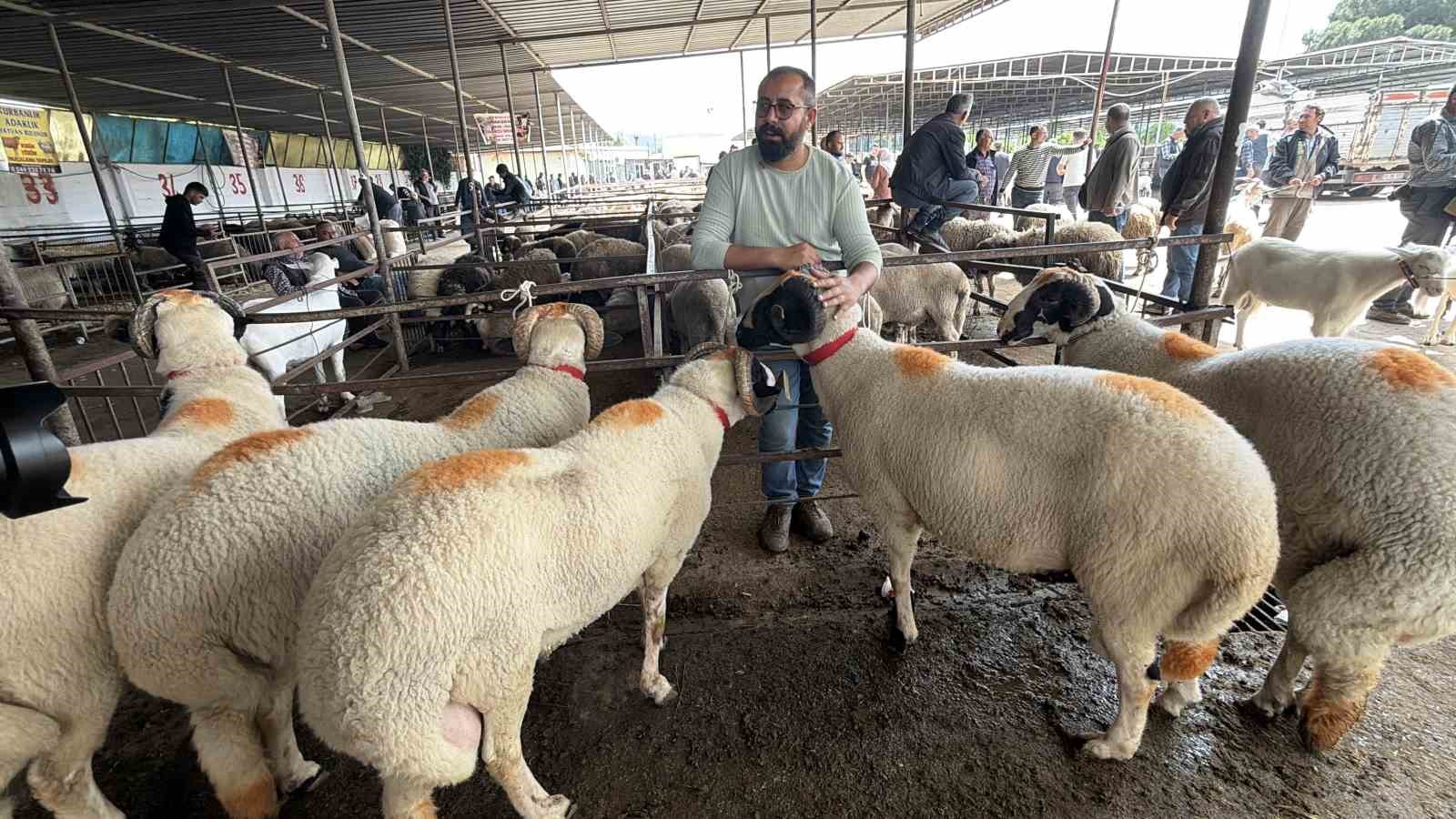 Asırlık gelenek fiyatıyla da dikkat çekiyor
