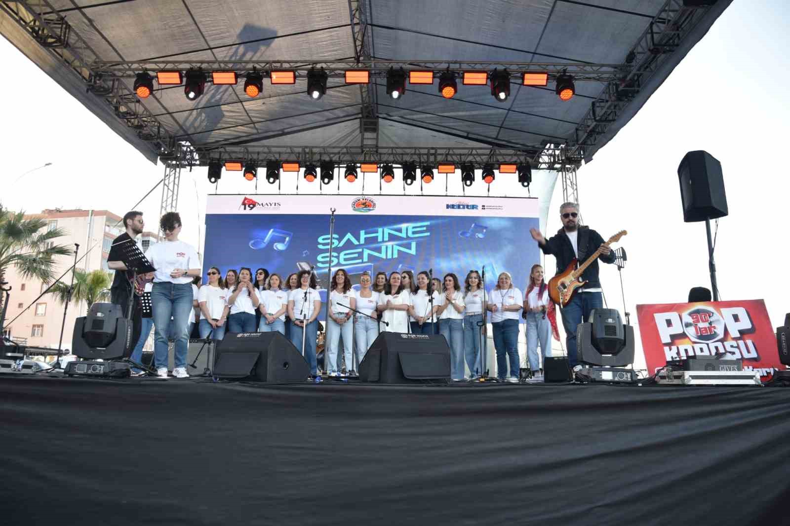 Atakum’da 19 Mayıs etkinlikleri sanat dolu anlara sahne oldu
