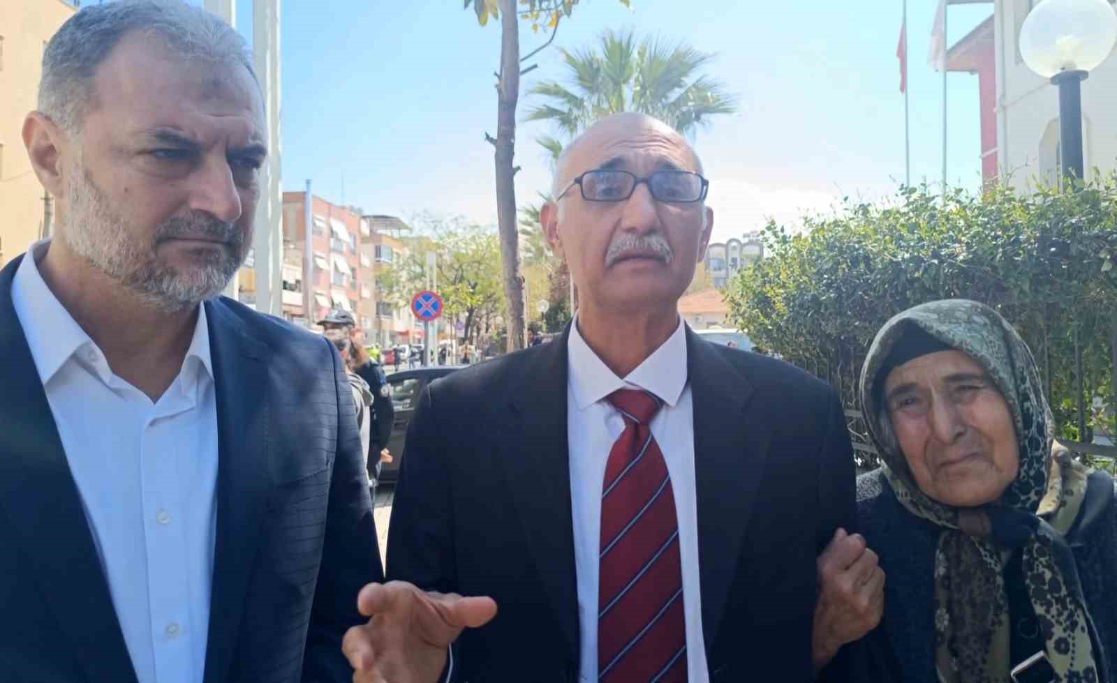 Atatürk’e hakaret iddiasıyla yargılanan öğretmen beraat etti
