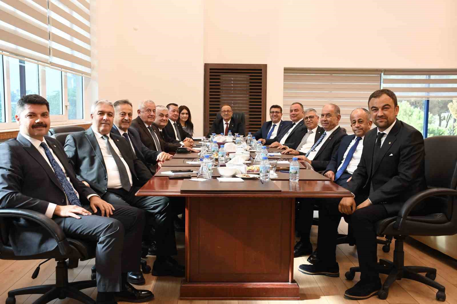 Aydın Ticaret Borsası’nda yeni dönem yönetimi belli oldu
