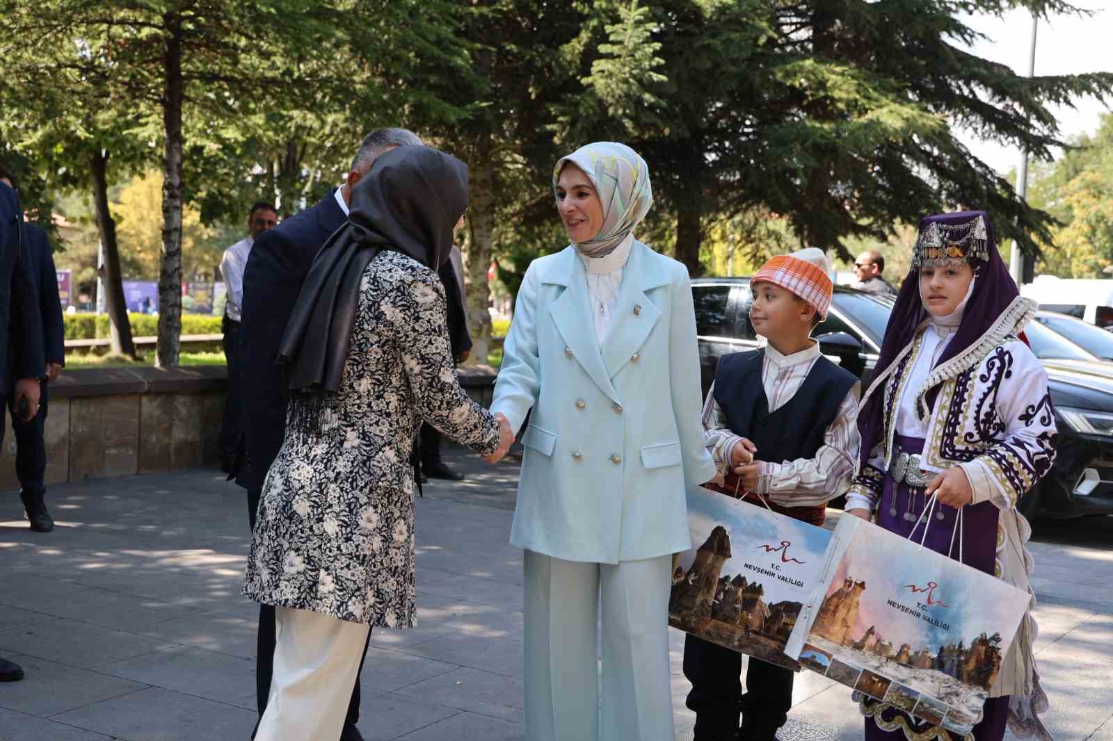 Bakan Göktaş: "6,7 milyon kişiye verdiğimiz eğitim ve seminerlerle farkındalığı artırıyoruz"
