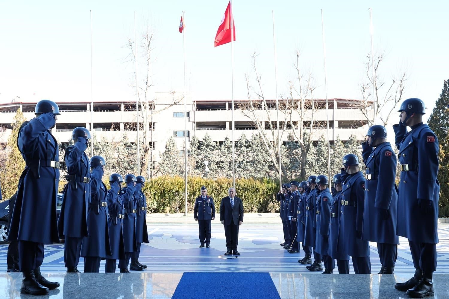 Bakan Güler başkanlığında "Hava Kuvvetleri Komutanlığı Yıllık Değerlendirme Toplantısı" gerçekleştirildi
