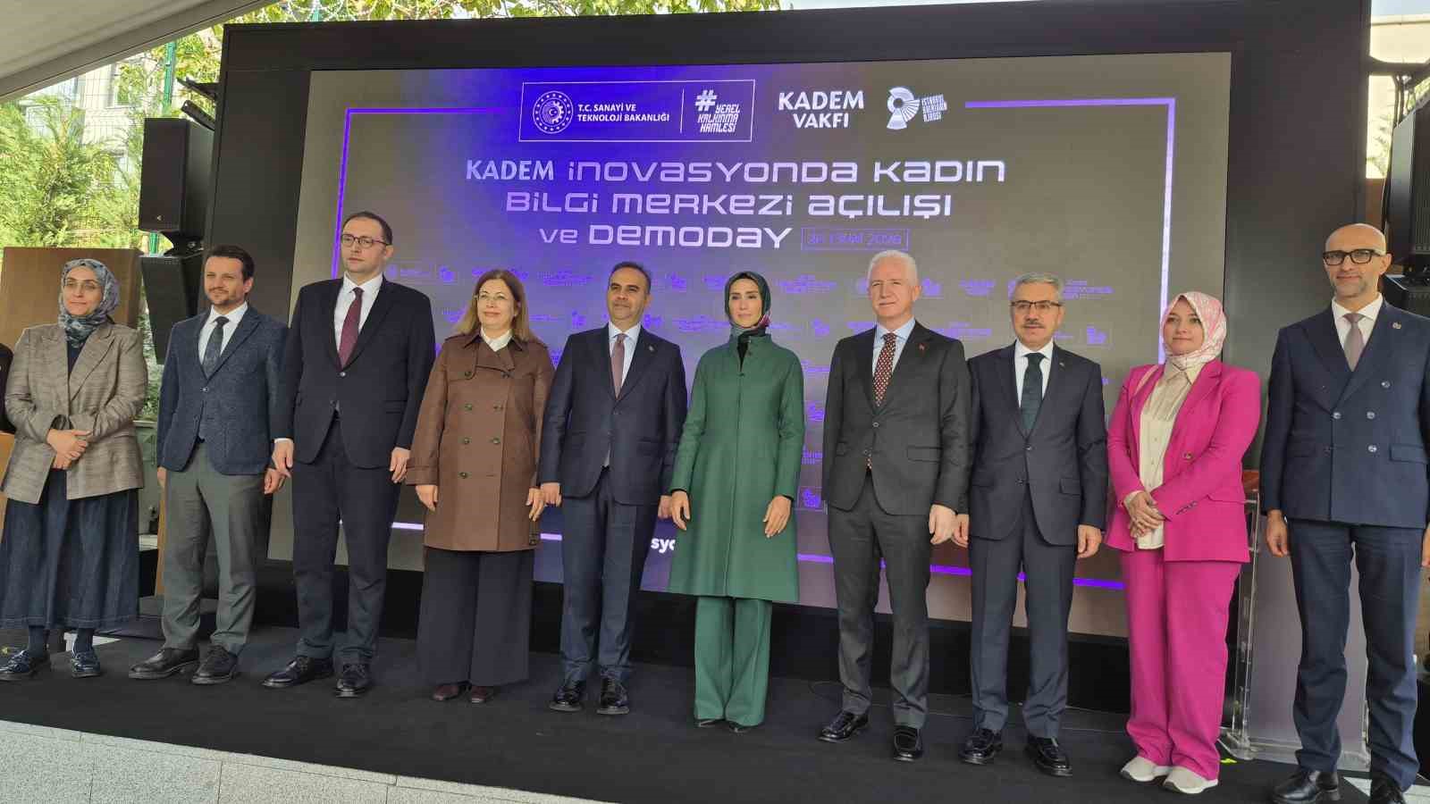 Bakan Kacır: "Kadınların bilimde ve üretimde güçlü bir şekilde yer alması, ülkemizin kalkınmasının temel anahtarıdır"
