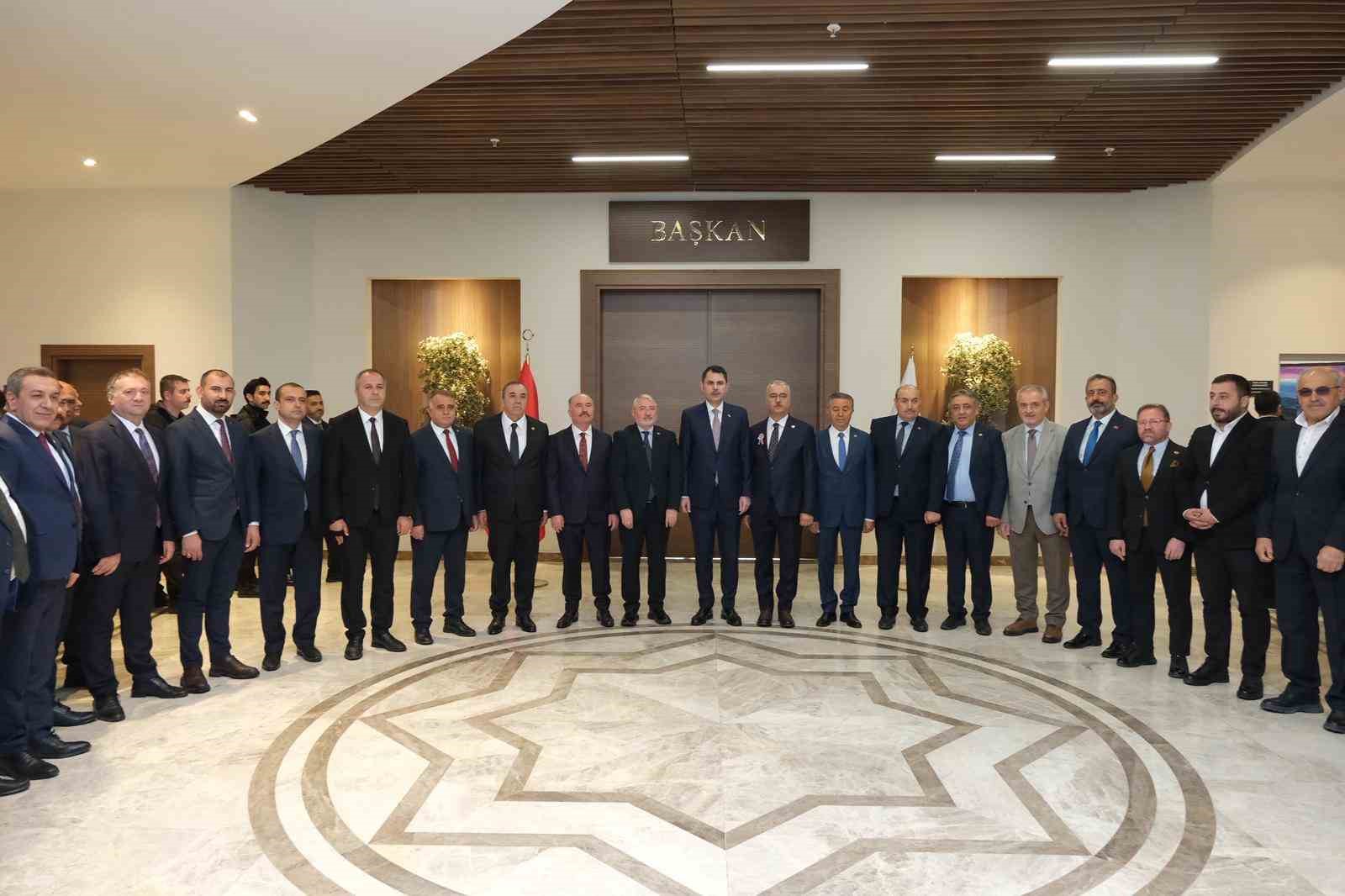 Bakan Murat Kurum’dan Çorum Belediyesi’ne ziyaret
