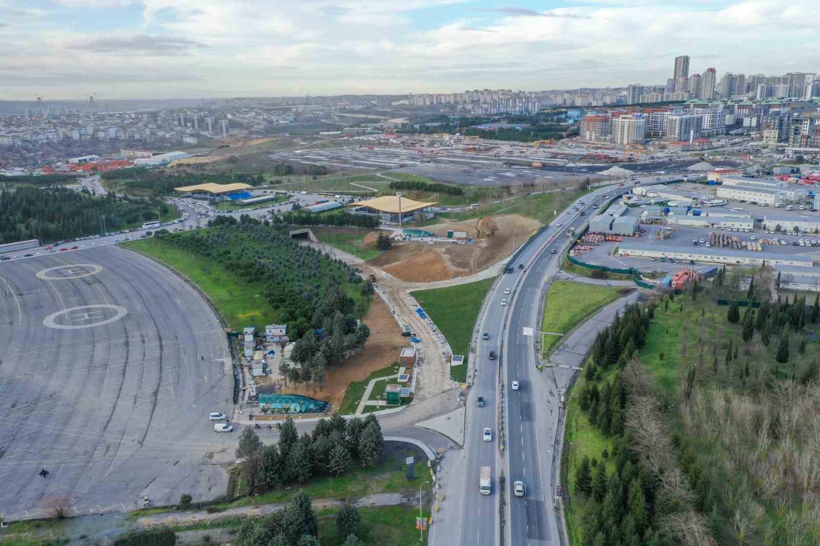 Bakan Uraloğlu: "Halkalı-İstanbul Havalimanı arası seyahat süresi 30 dakikaya, Halkalı-Gayrettepe arası ise 57 dakikaya düşecek"
