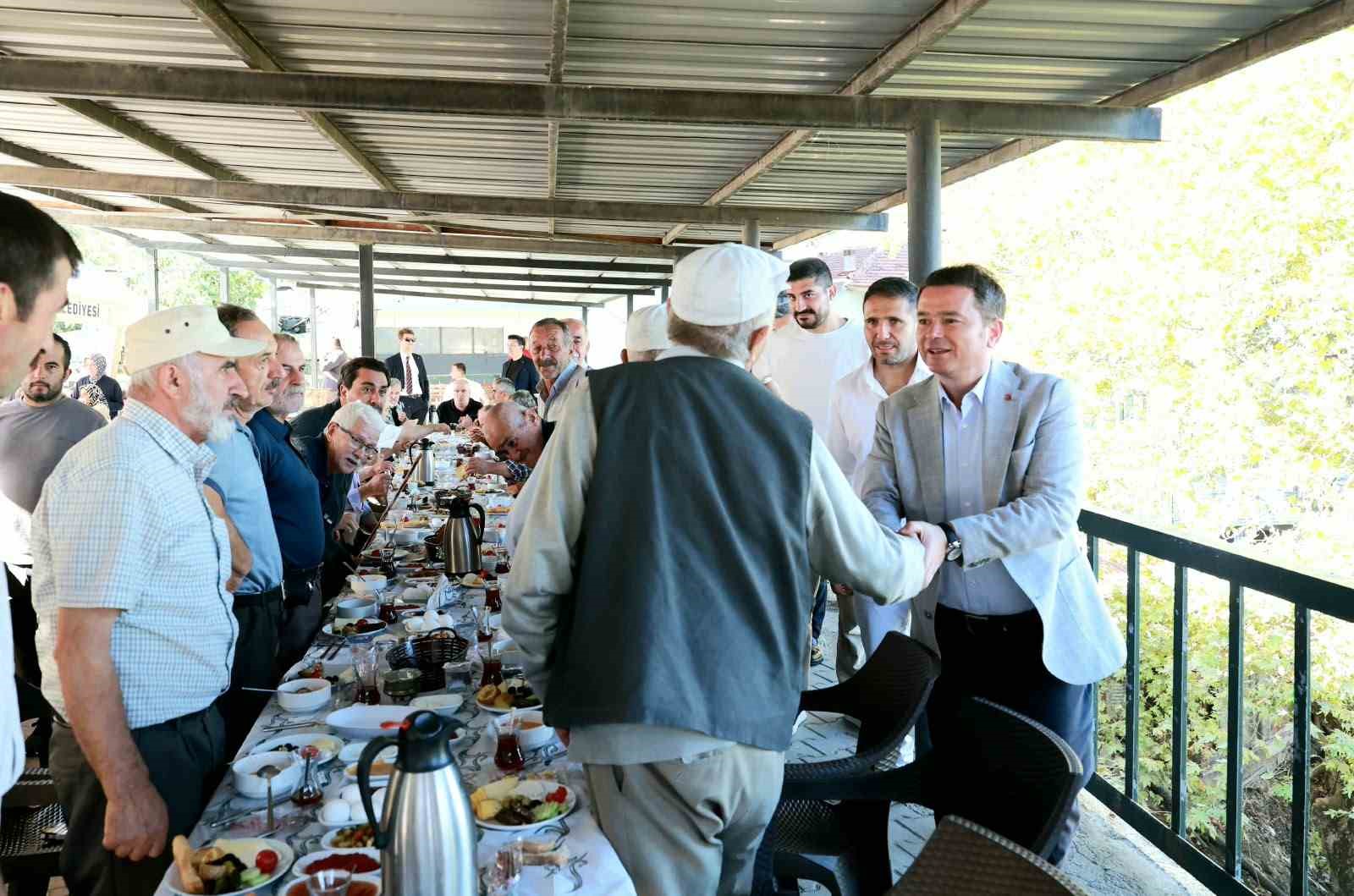Başkan Aydın üreten kadınların her zaman yanında

