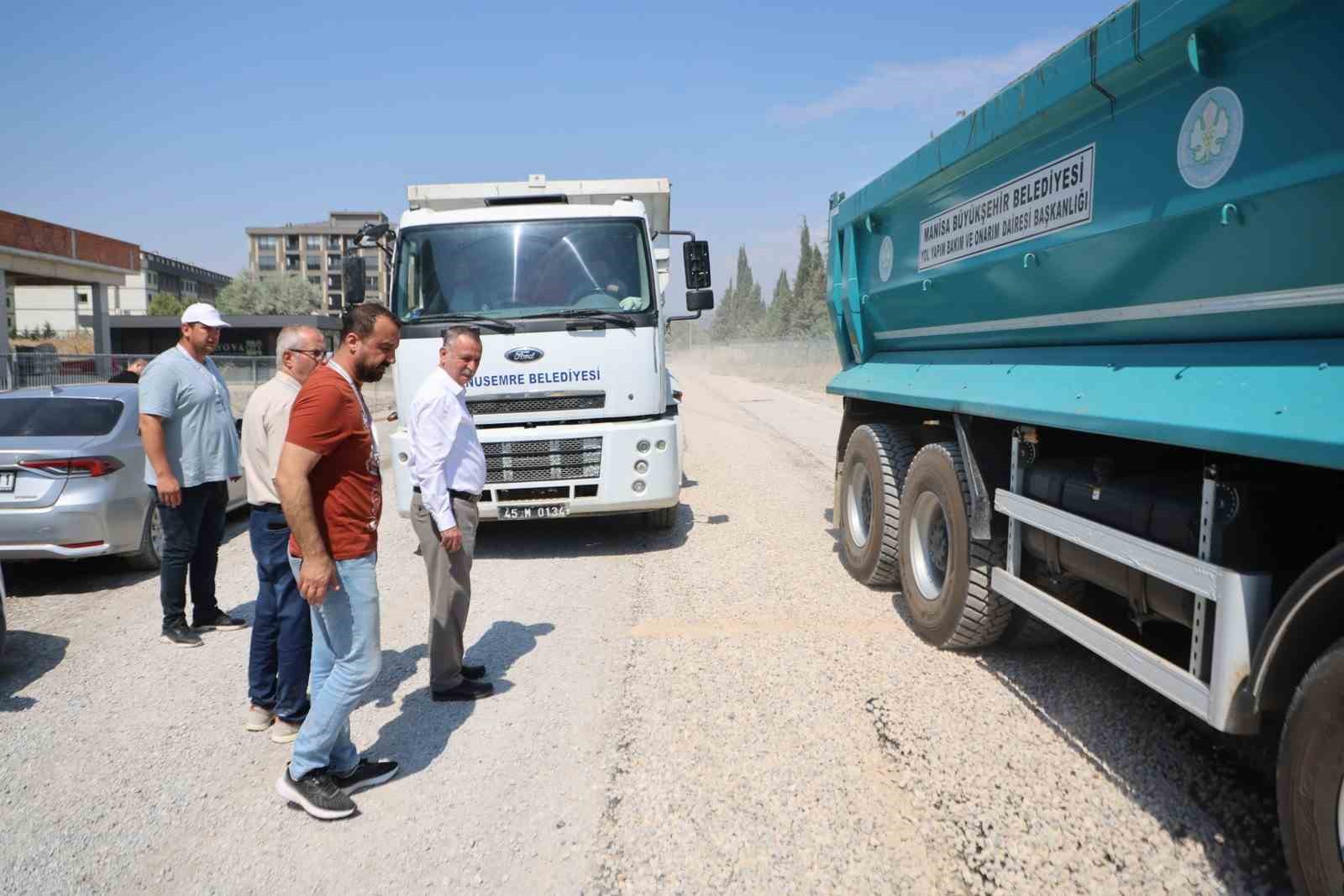 Başkan Balaban: "Muradiye’nin ana arterlerinde bir hafta içerisinde asfalt sorun bitecek"

