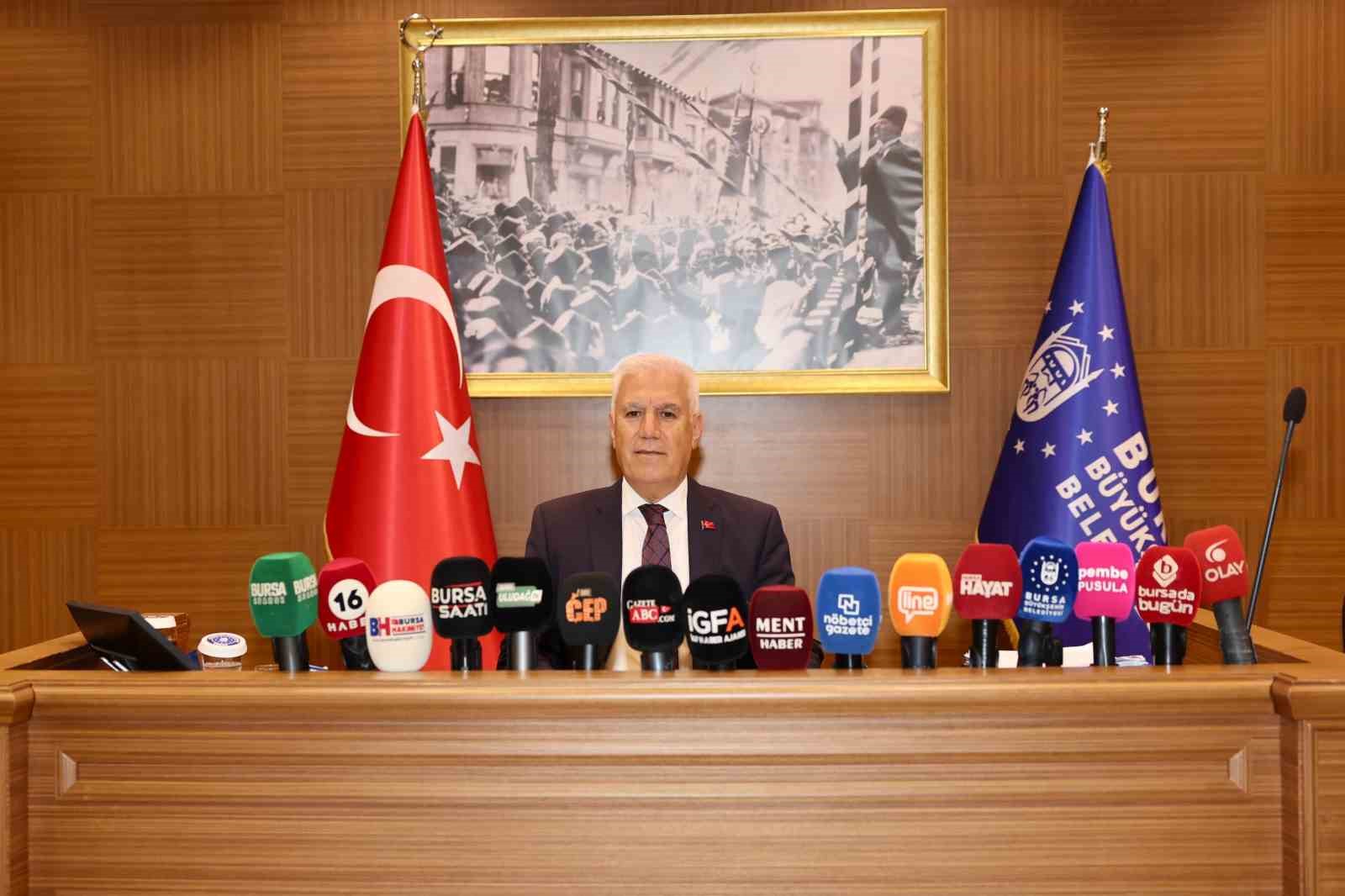 Başkan Bozbey: "Bursa’nın kurtuluşu kutlu olsun"
