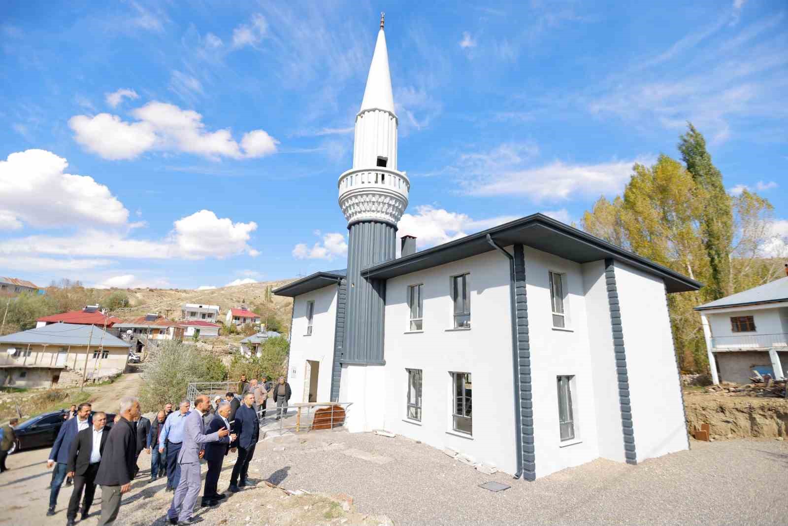 Başkan Büyükkılıç: "Yedioluk camii yeniden ibadete kazandırıldı"
