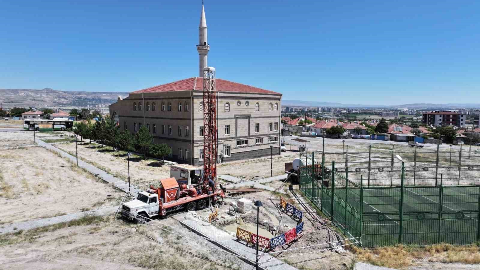 Başkan Çolakbayrakdar: "Kocasinan’ı her alanda kendi kendine yeten bir şehir hâline getiriyoruz"
