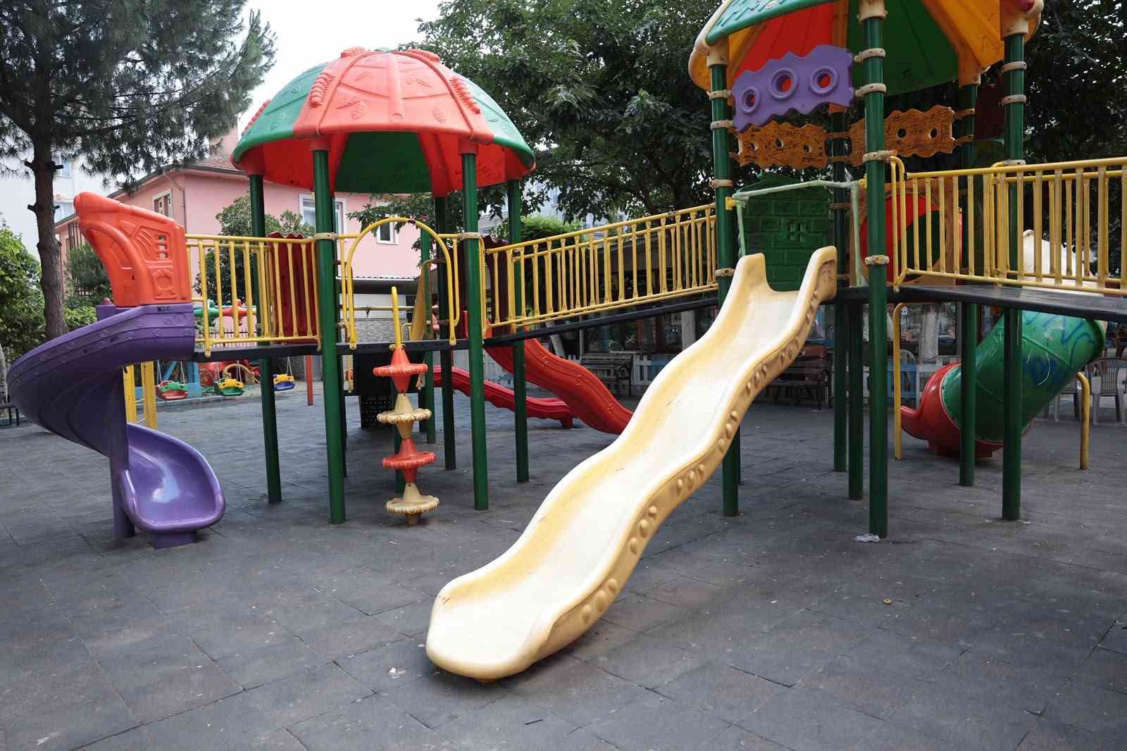 Başkan Kaya: "Çocuklarımız için parklarımızı yeniliyoruz"
