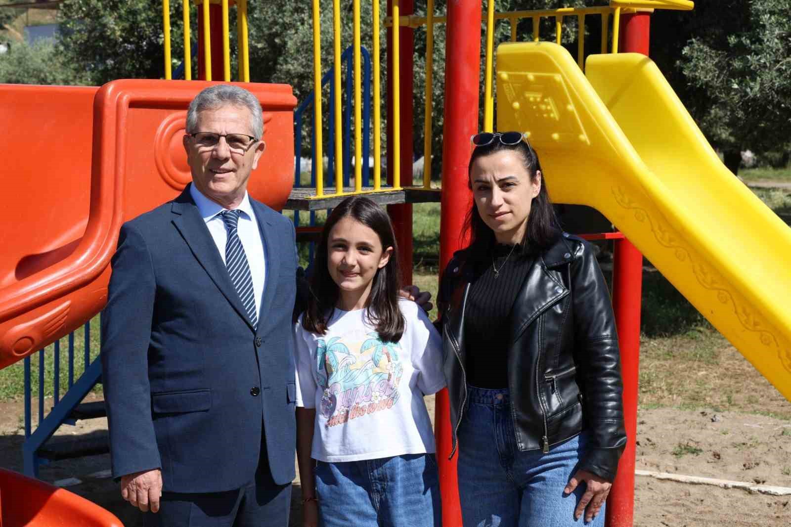 Başkan Tetik, 11 yaşındaki Simay’ın talebine kayıtsız kalmadı

