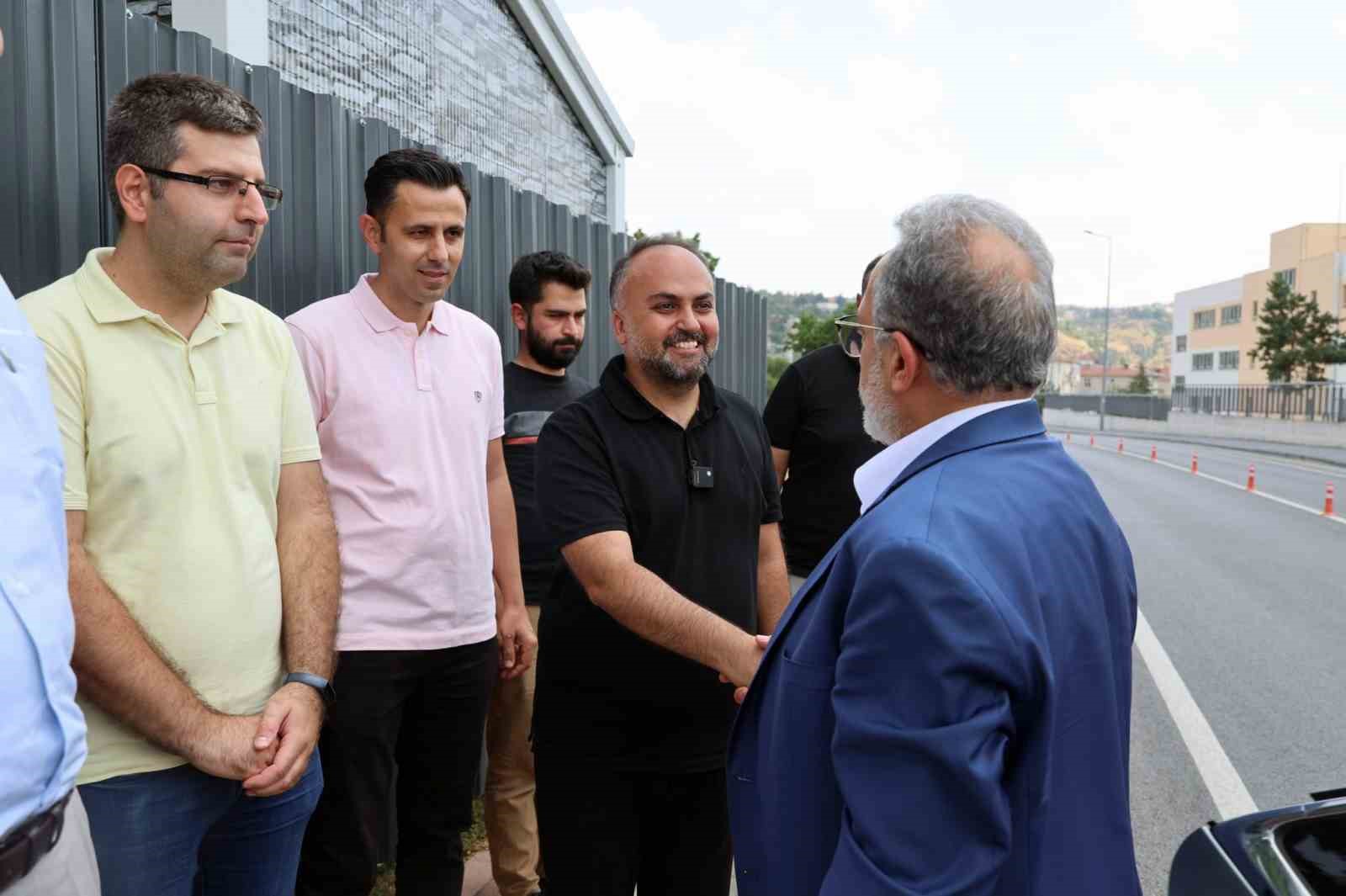 Başkan Yalçın’dan Kalpaklıoğlu ailesine teşekkür
