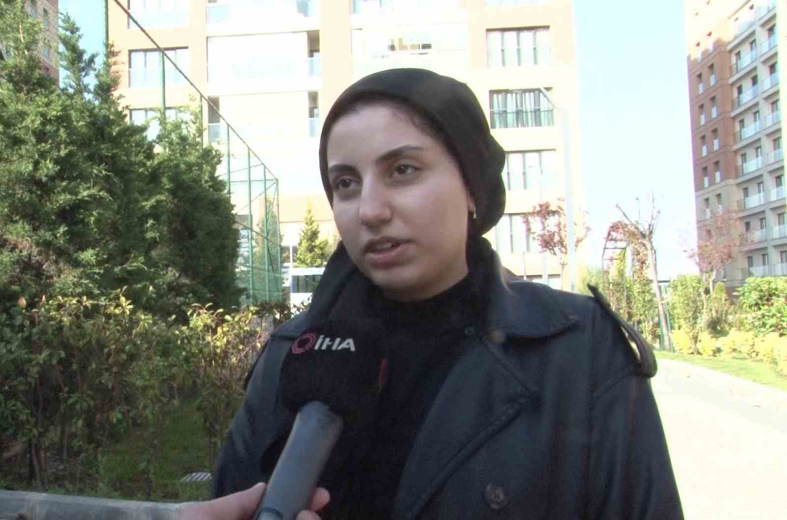 Başörtülü üniversite öğrencisi hocasının hakaretine uğradı; "Bu şekilde temizlikçiye benziyorsun"
