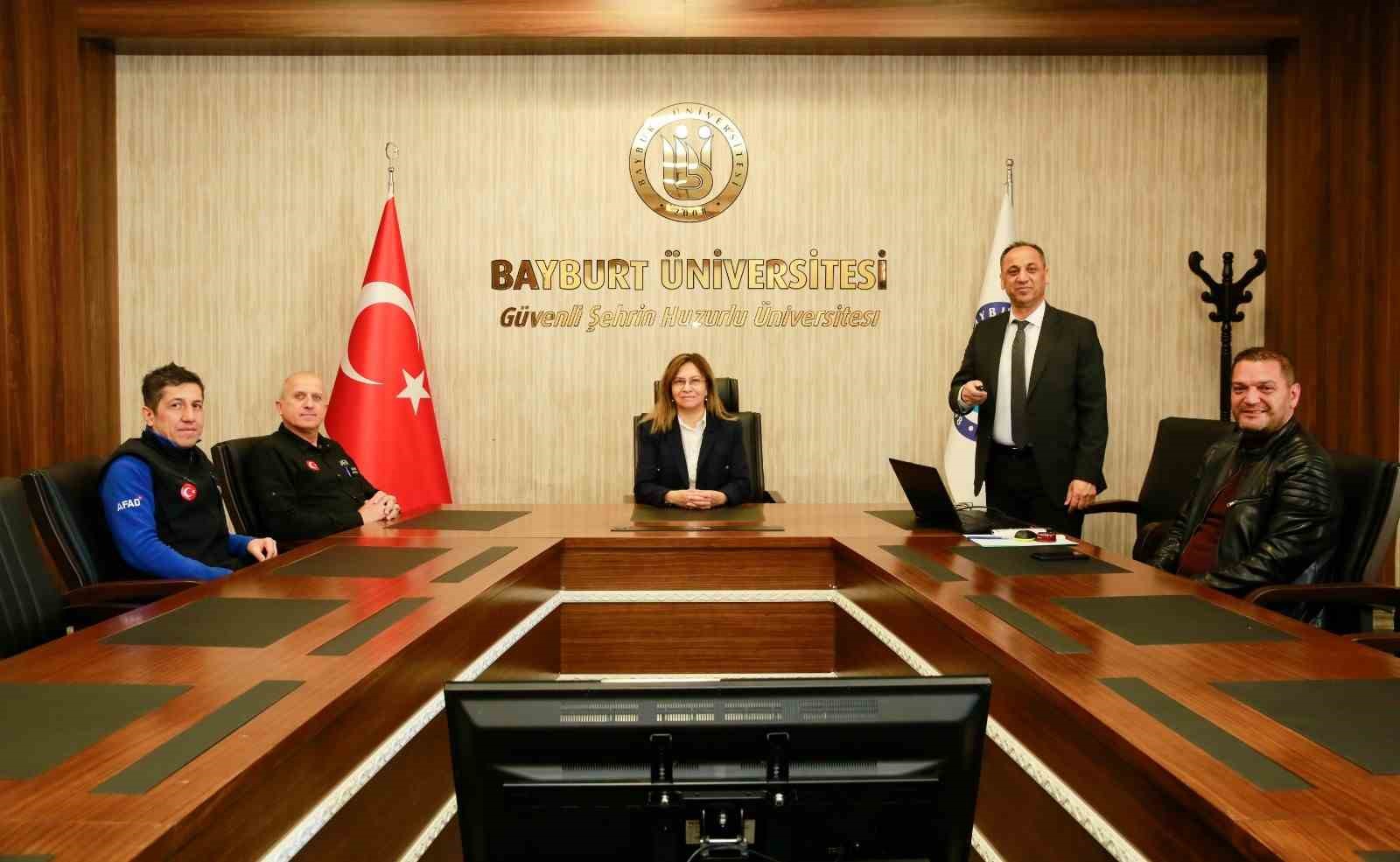 Bayburt’ta afet risk yönetimi çalışmaları ele alındı
