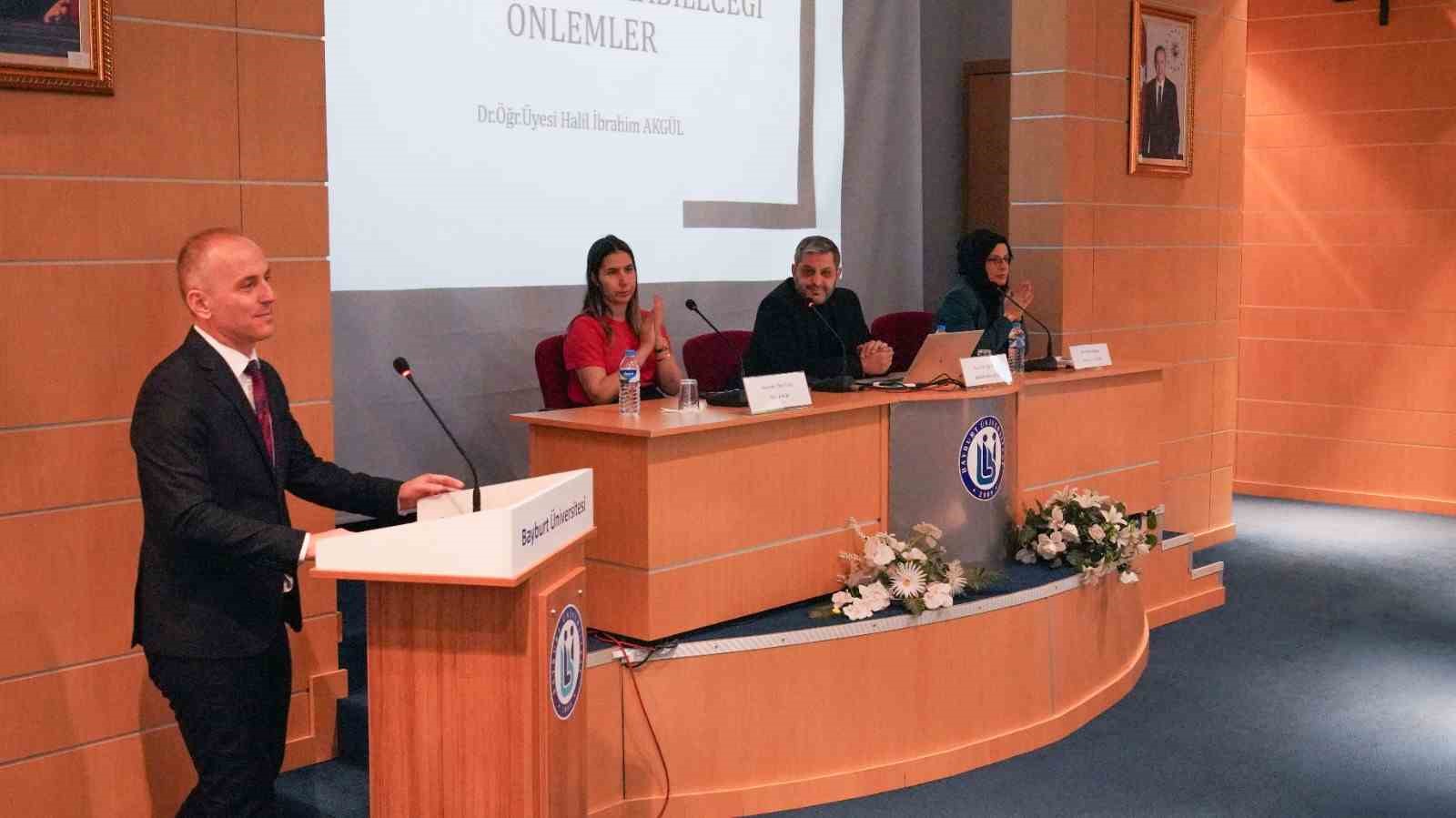 Bayburt’ta düzenlenen sıfır atık söyleşisinde gıda israfı ele alındı
