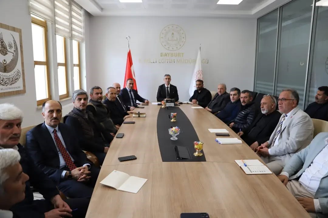 Bayburt’ta LGS ve YKS hazırlıkları ele alındı
