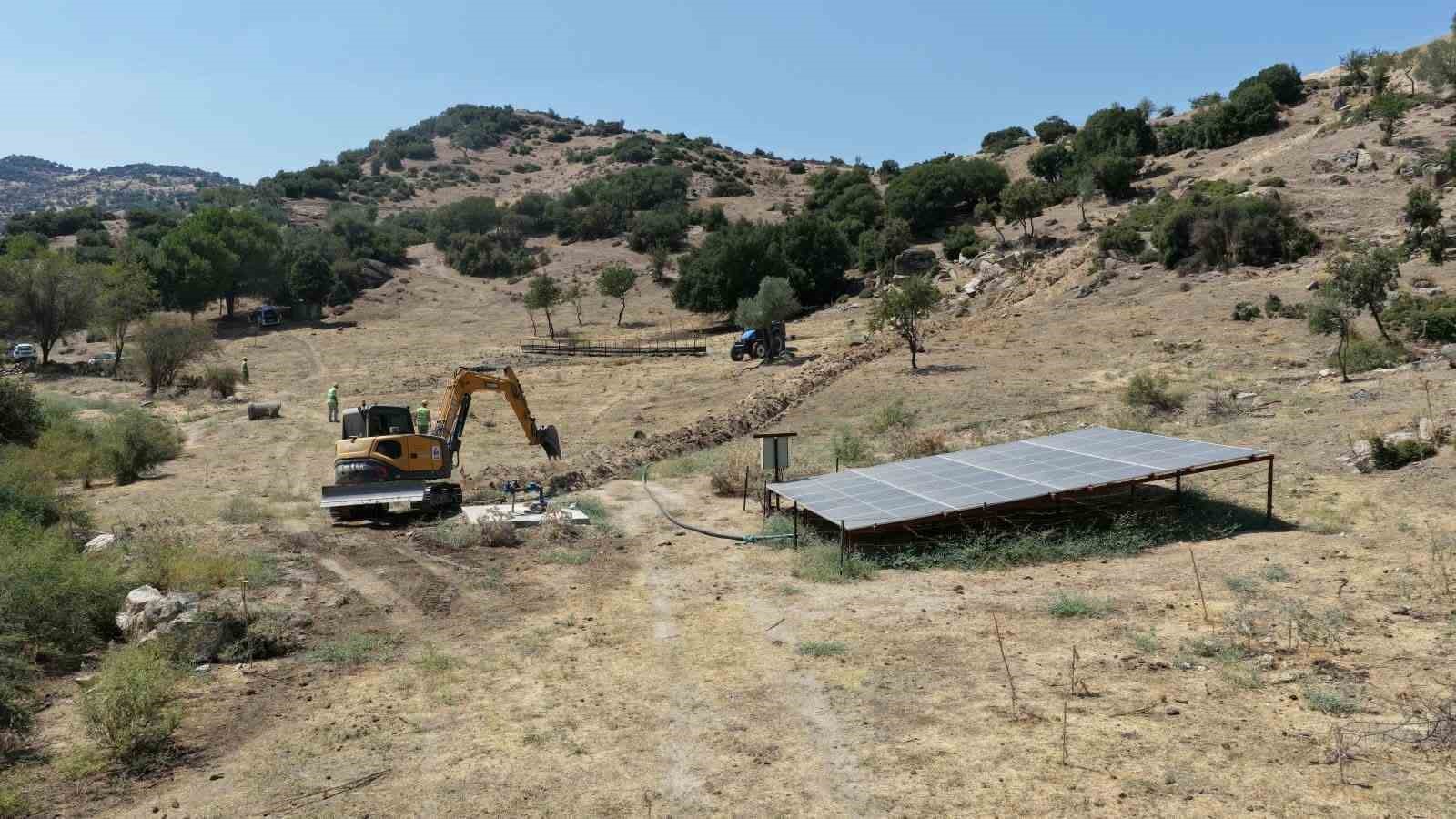 Bedirler Mahallesi’nde içme suyu hattı yenileme çalışması
