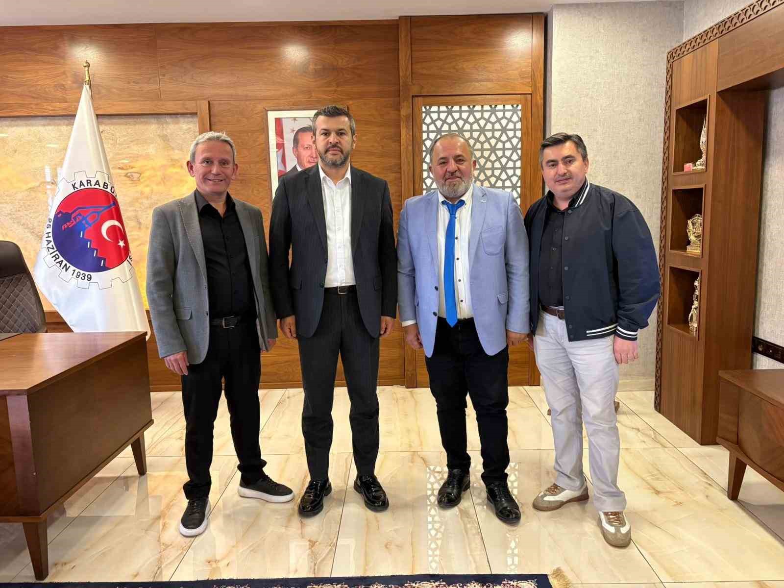 Berberler ve Kuaförler Günü’nde anlamlı ziyaret
