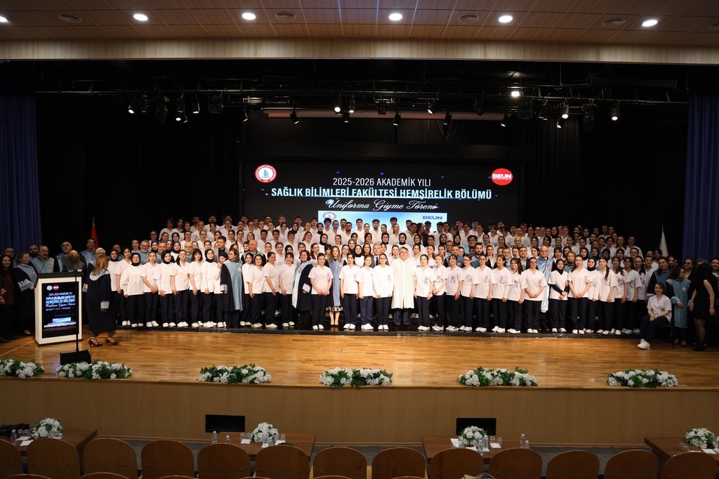 BEUN’da geleceğin hemşireleri üniformalarını giydi
