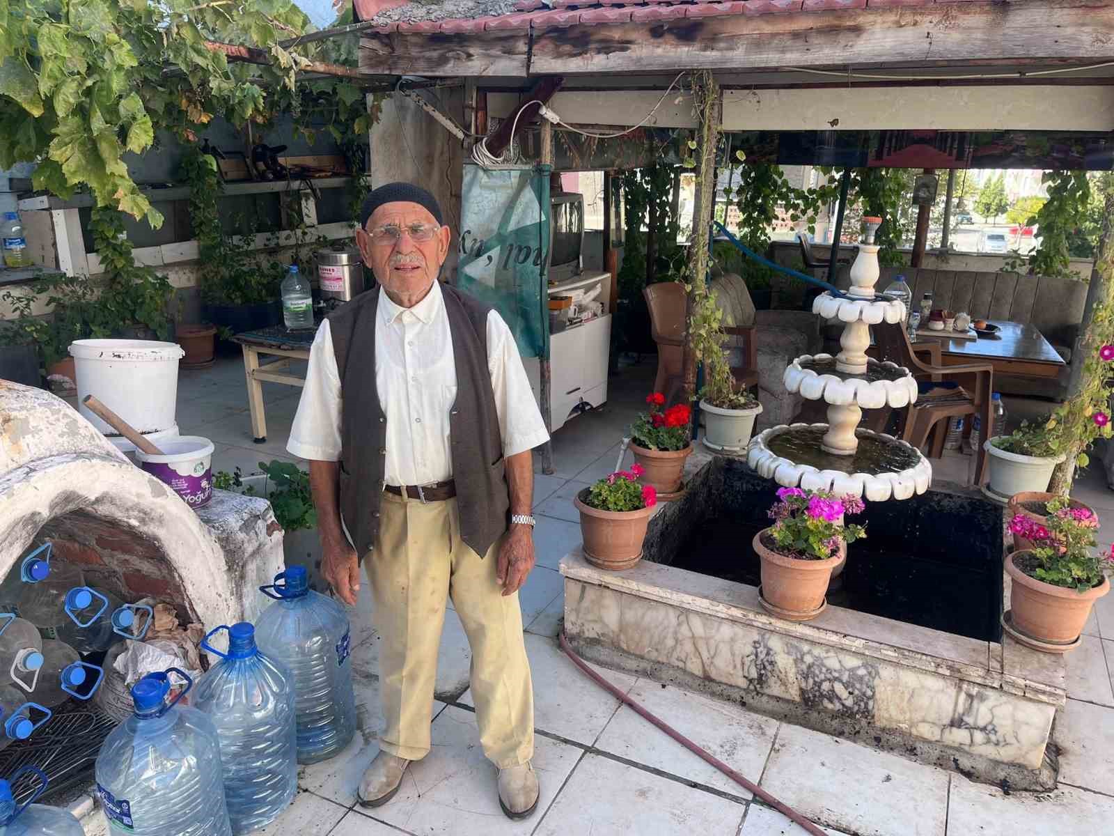 Bir asrı geride bıraktı, uzun yaşamın sırlarını anlattı
