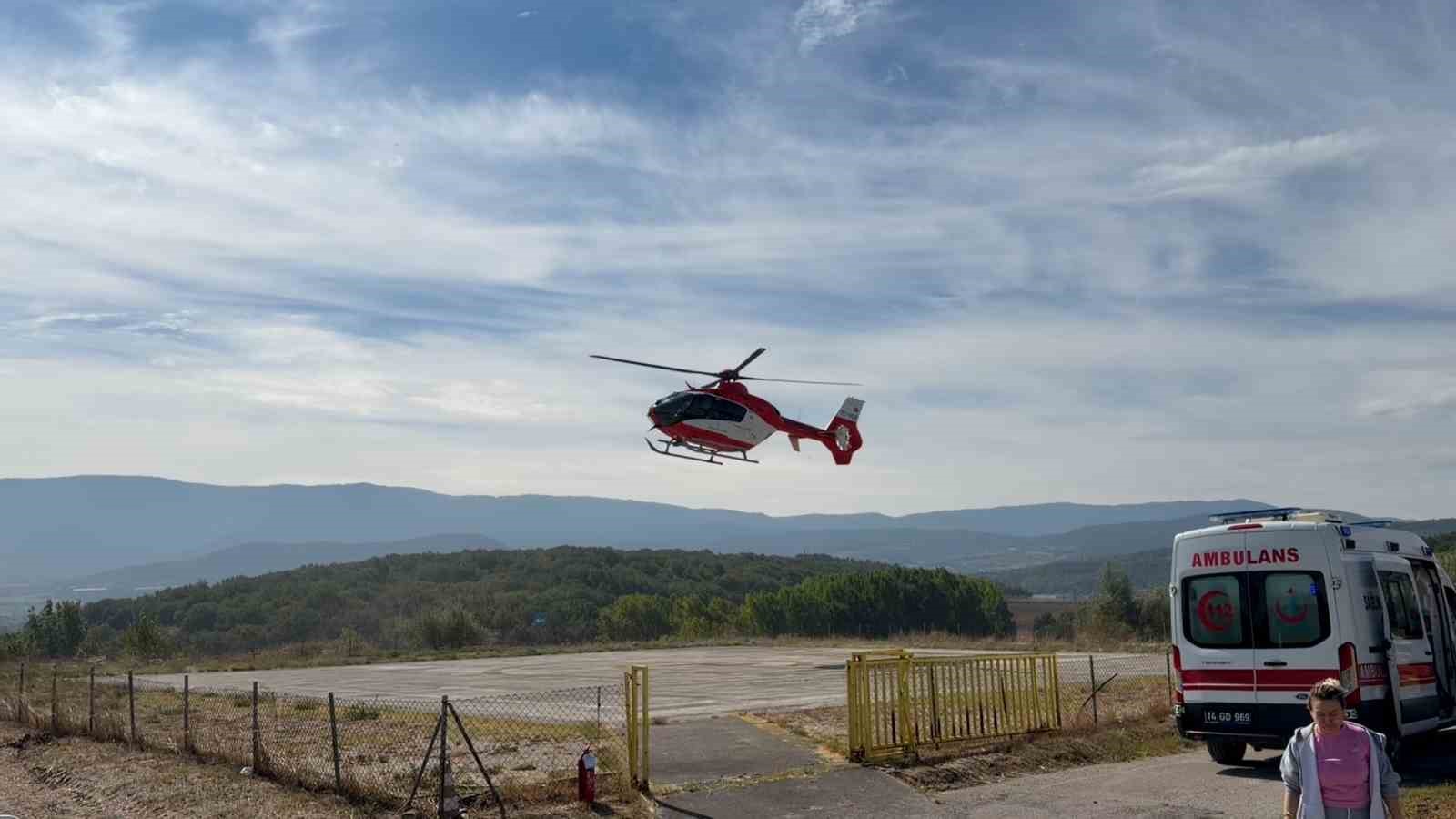 Bolu’da ambulans helikopter çocuk için seferber oldu
