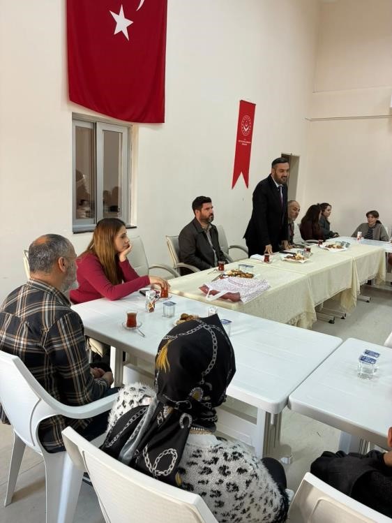 Bozüyük Müftülüğünden çocuklara anlamlı buluşma
