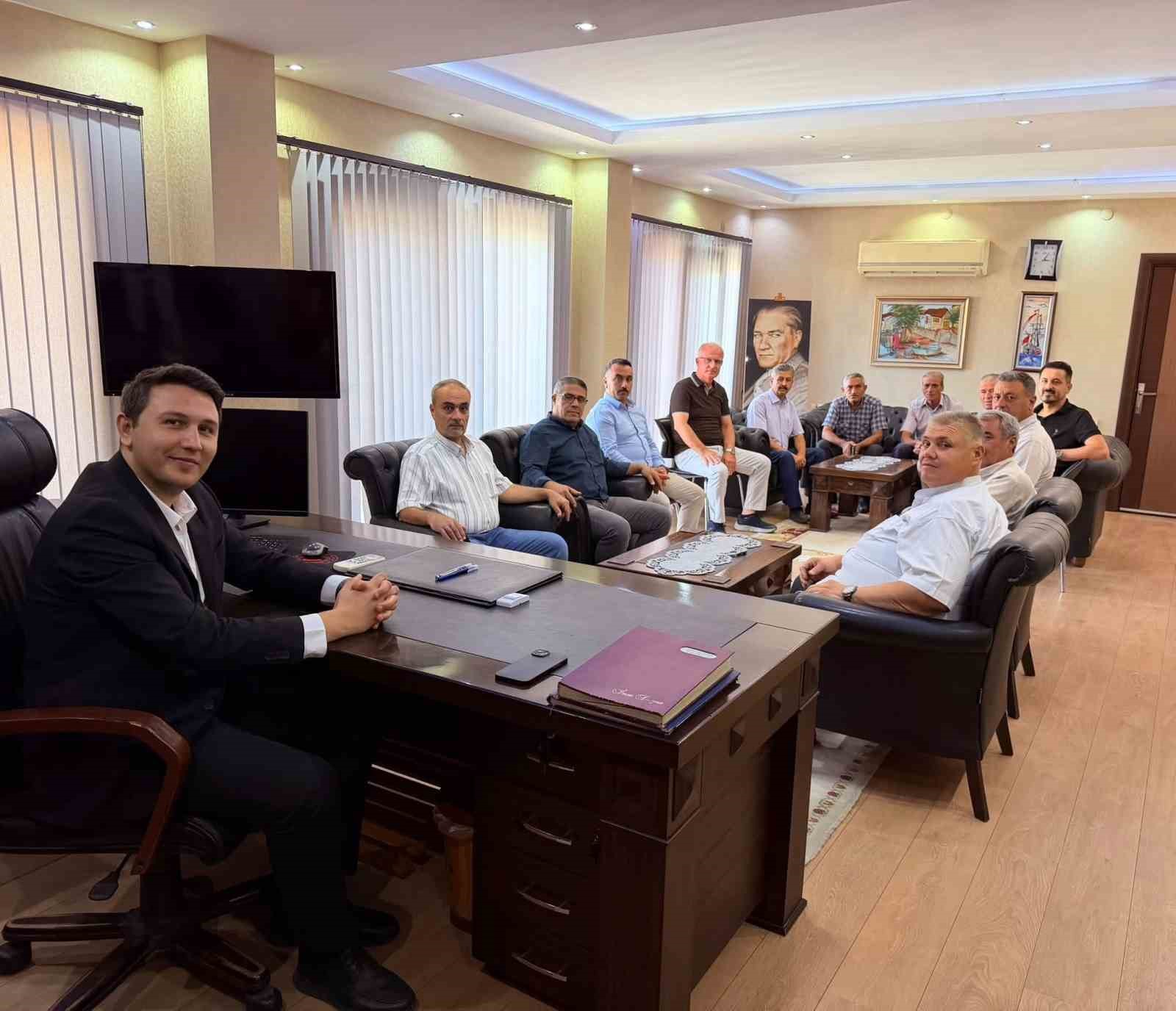Buharkentli muhtarlar, Kaymakam Haydaroğlu ile görüştü
