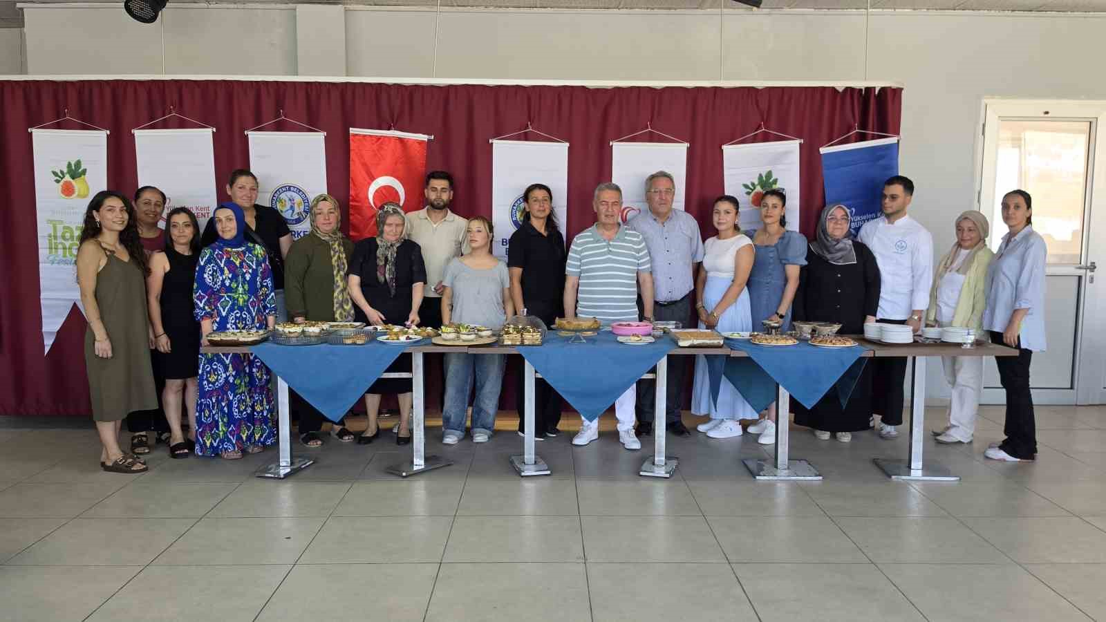 Buharkent’te en tatlı rekabet
