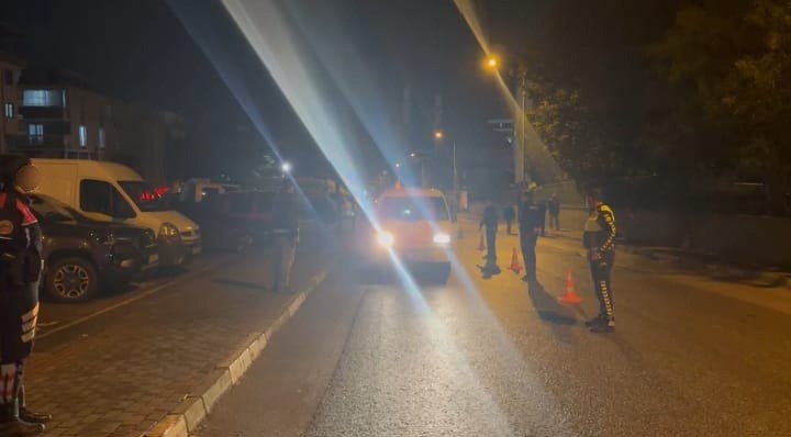 Bursa’da asayiş uygulaması: 539 kişi sorgulandı, 2 yoklama kaçağı yakalandı
