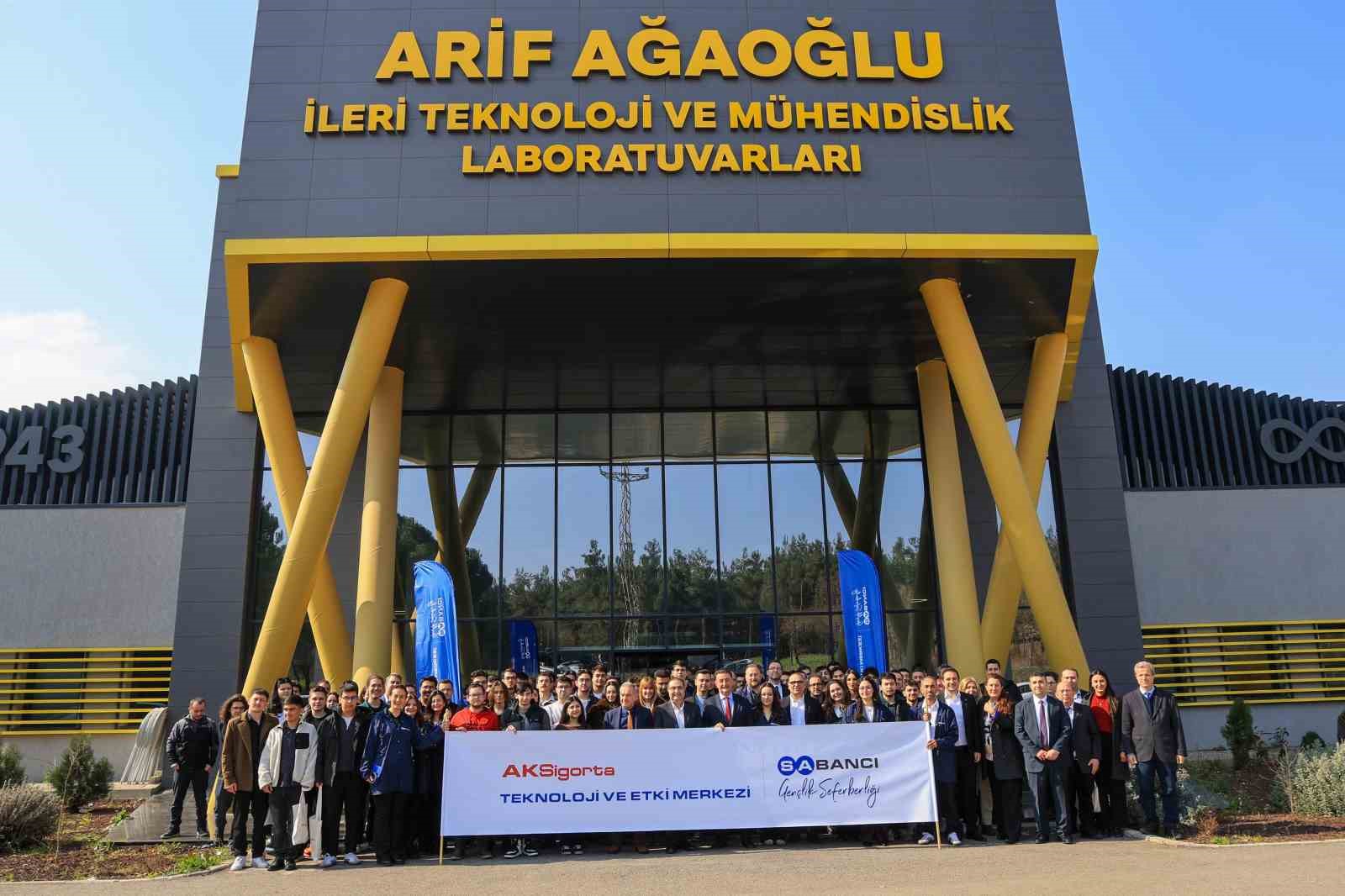 BUÜ, Teknoloji ve Etki Merkezi ile akademik gücünü pekiştiriyor
