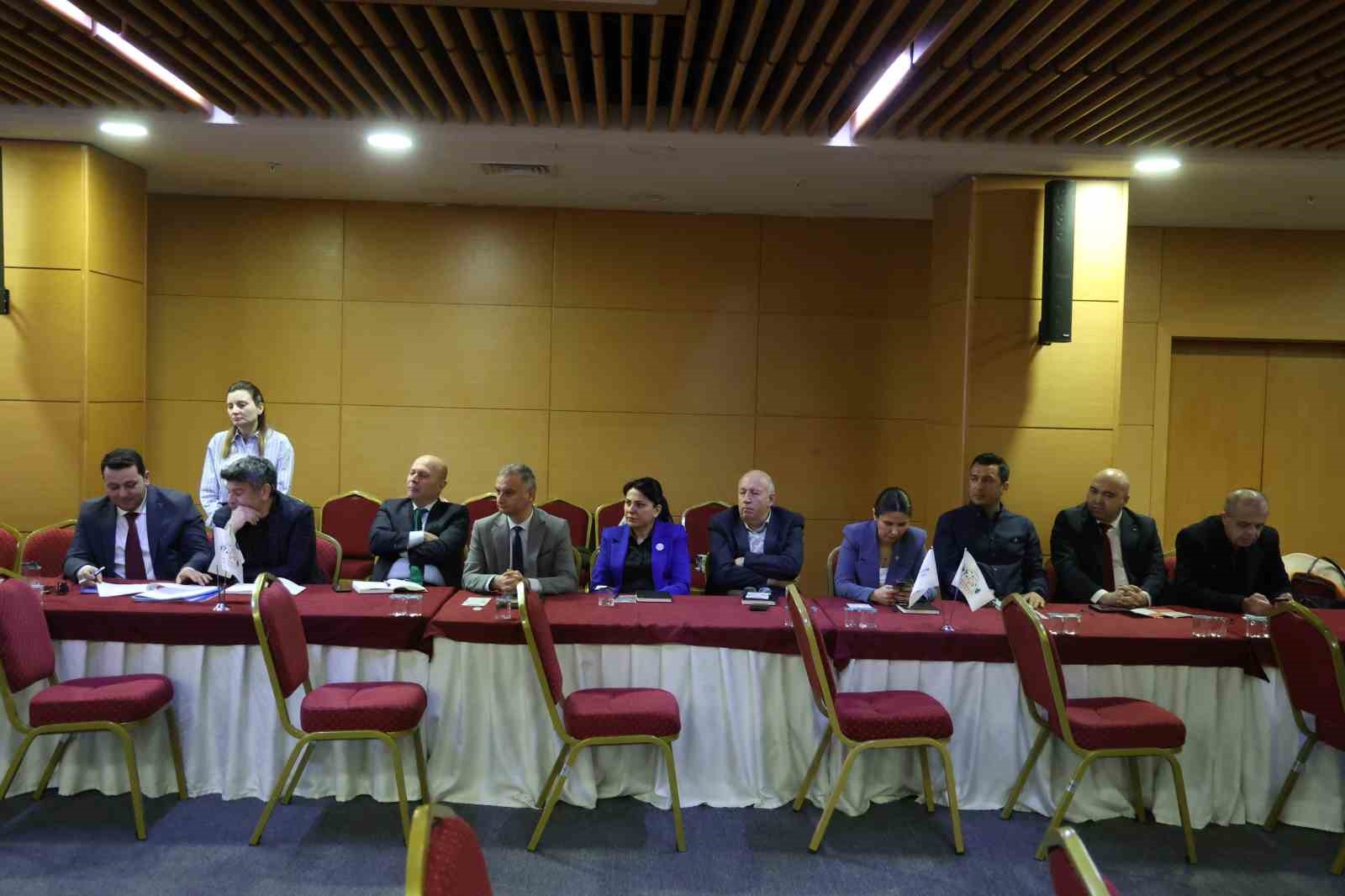 Büyükşehir’de "Kadın Dostu Kentler" toplantısı
