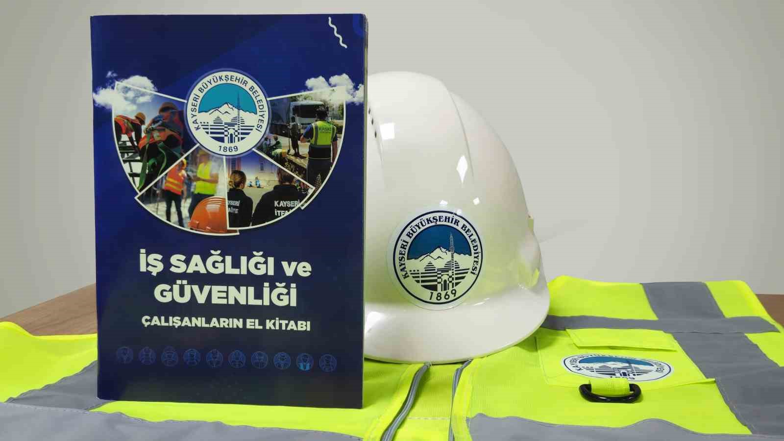 Büyükşehir’den çalışan güvenliğine güçlü katkı: 60 sayfalık iş sağlığı ve güvenliği el kitabı
