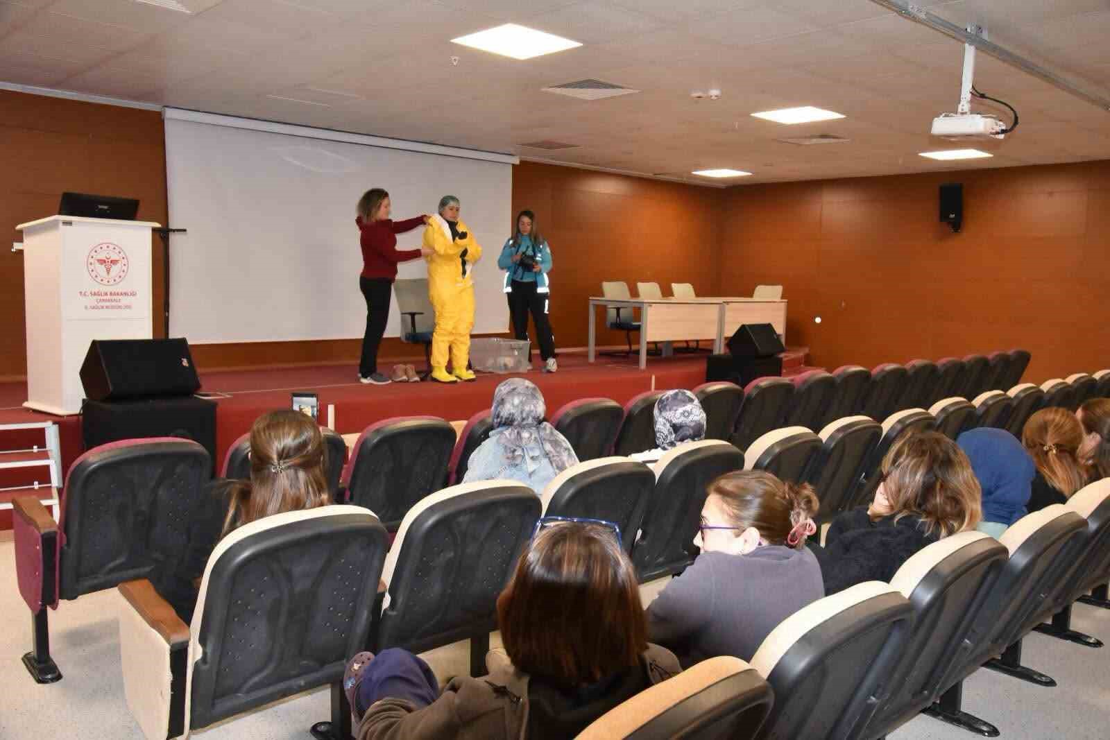 Çanakkale’de Acil Servis çalışanlarına KBRN eğitimi
