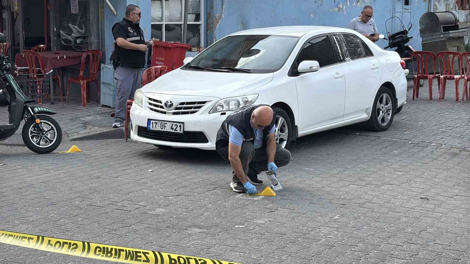 Çanakkale’de kavgada silahtan seken kurşunla bir kişi yaralandı
