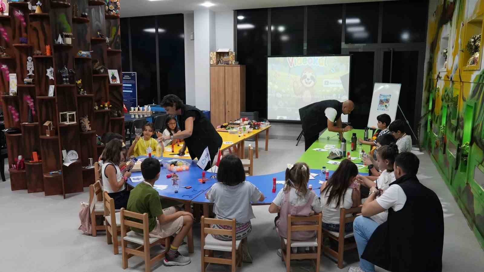 Çevre Bilim Akademisi’nde atıklar tasarıma, merak keşfe dönüştü
