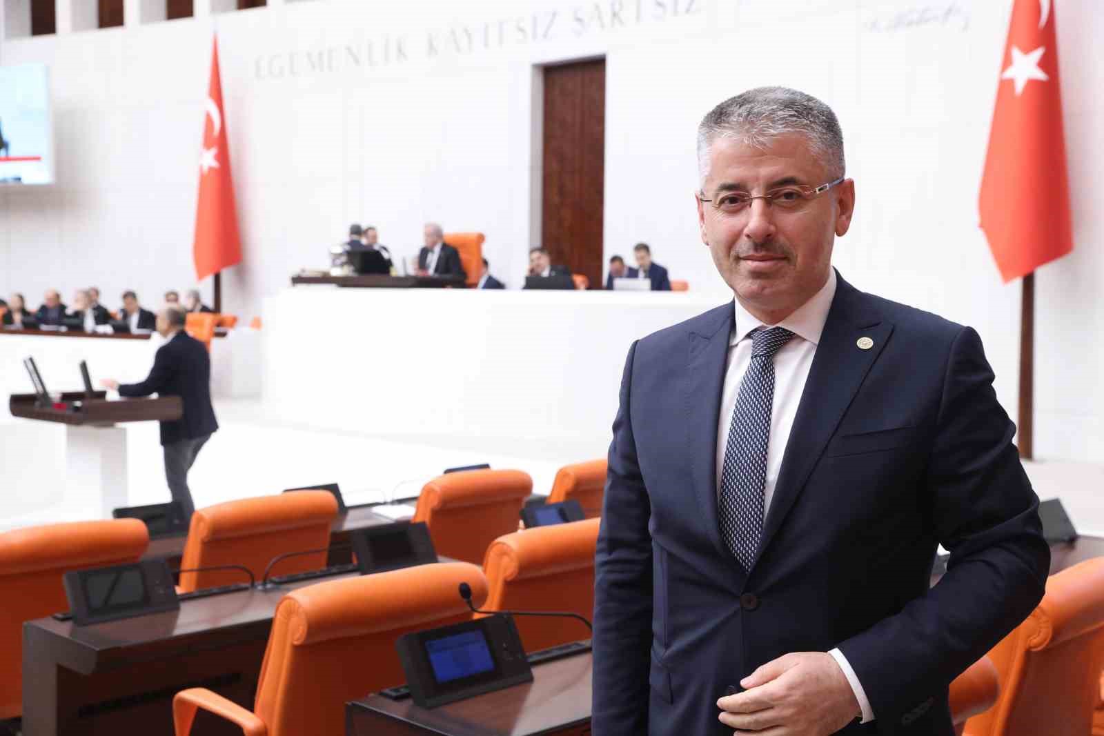 Çopuroğlu’ndan ‘fon’ açıklaması: "Devletin değirmeni yavaş döner ama ince öğütür"
